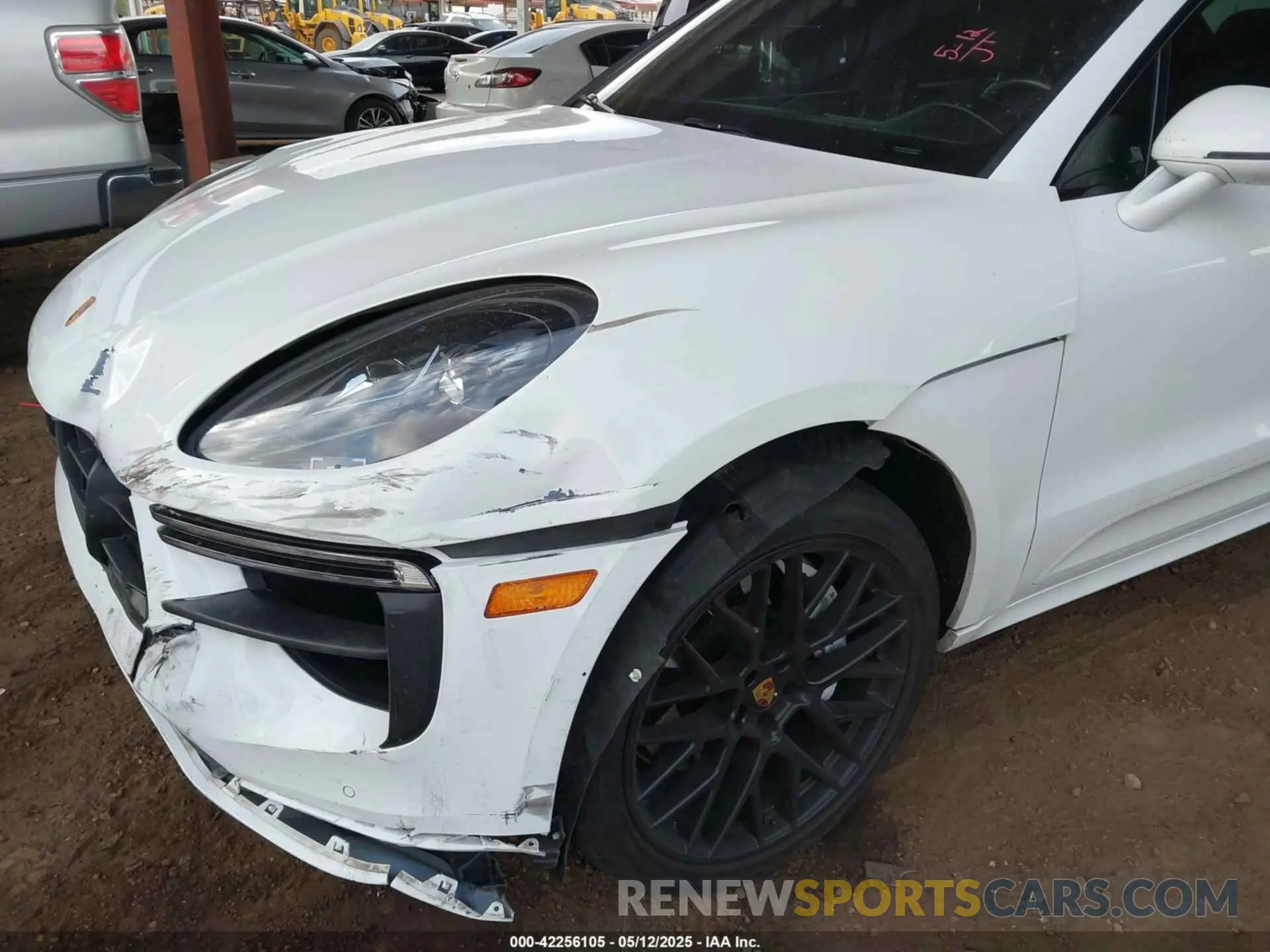 6 Photograph of a damaged car WP1AF2A51MLB60822 PORSCHE MACAN 2021