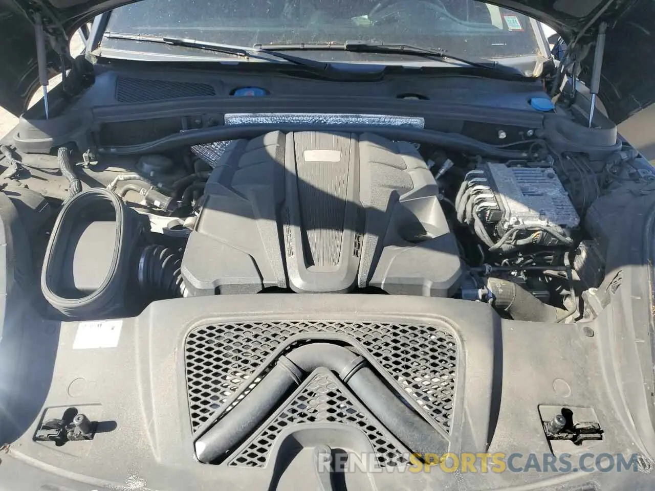 12 Photograph of a damaged car WP1AF2A53MLB60191 PORSCHE MACAN 2021
