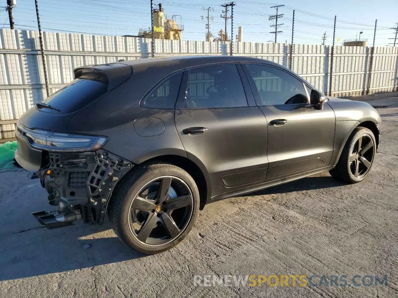 3 Photograph of a damaged car WP1AF2A57MLB60811 PORSCHE MACAN 2021