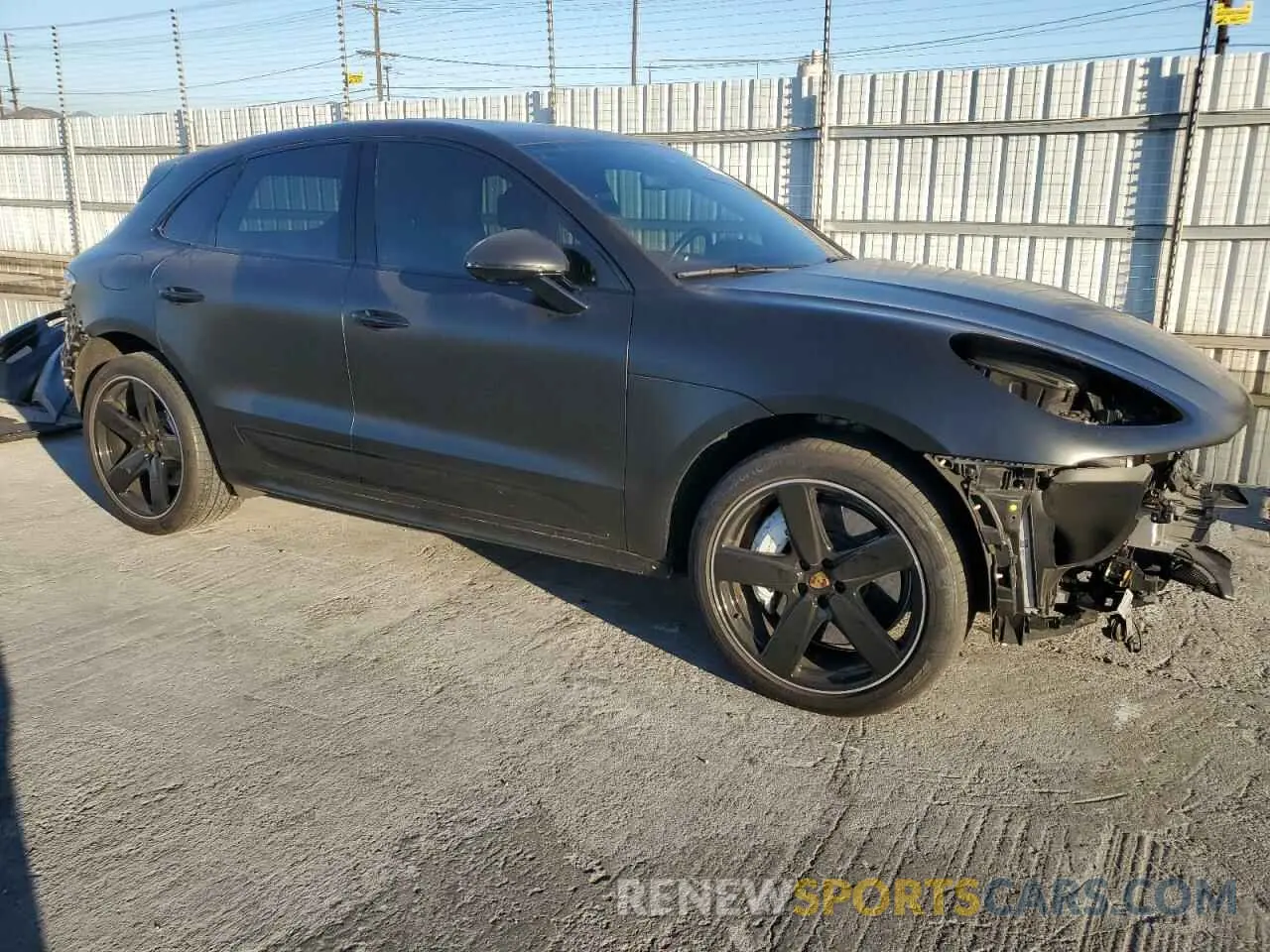 4 Photograph of a damaged car WP1AF2A57MLB60811 PORSCHE MACAN 2021