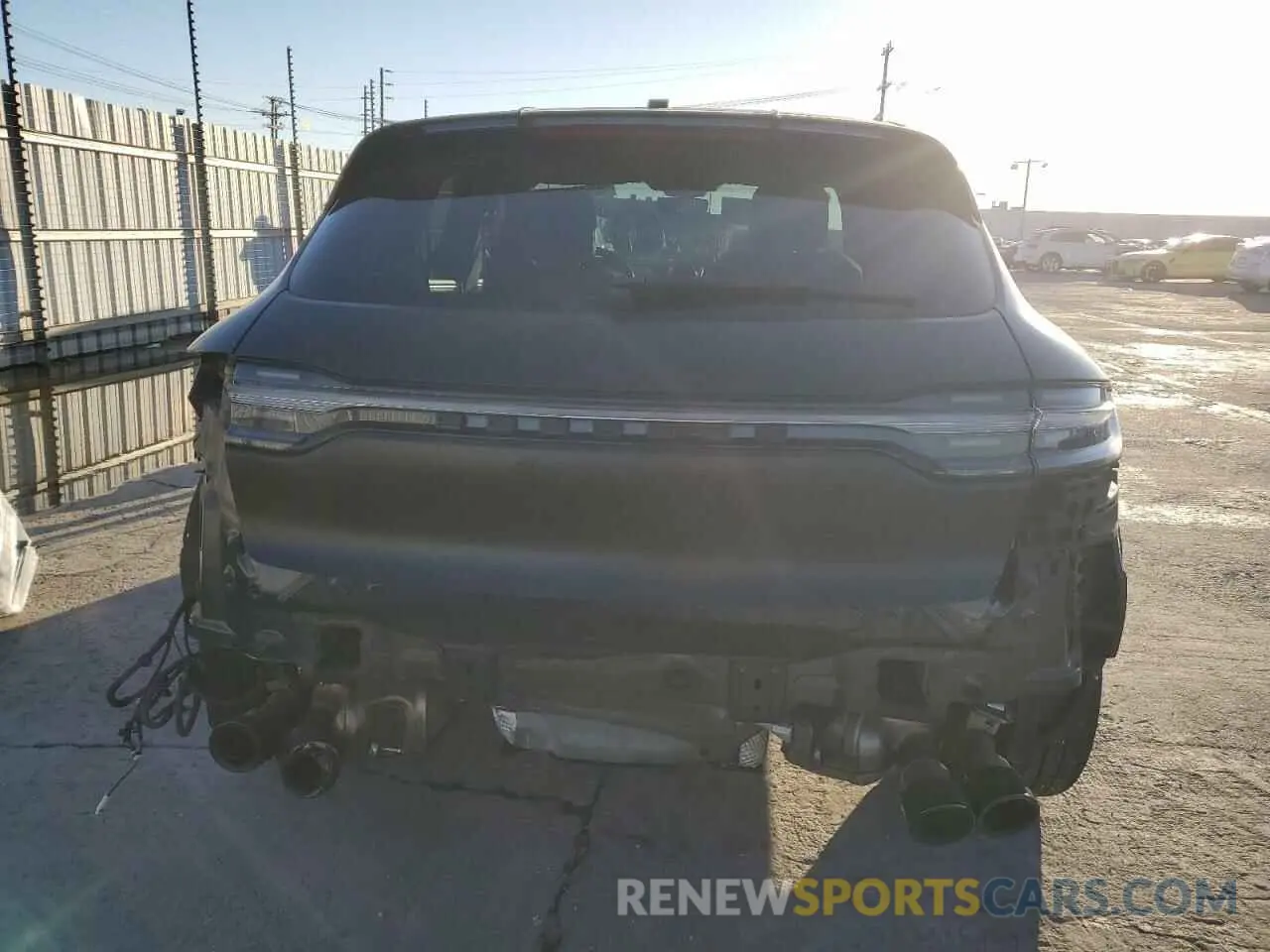 6 Photograph of a damaged car WP1AF2A57MLB60811 PORSCHE MACAN 2021
