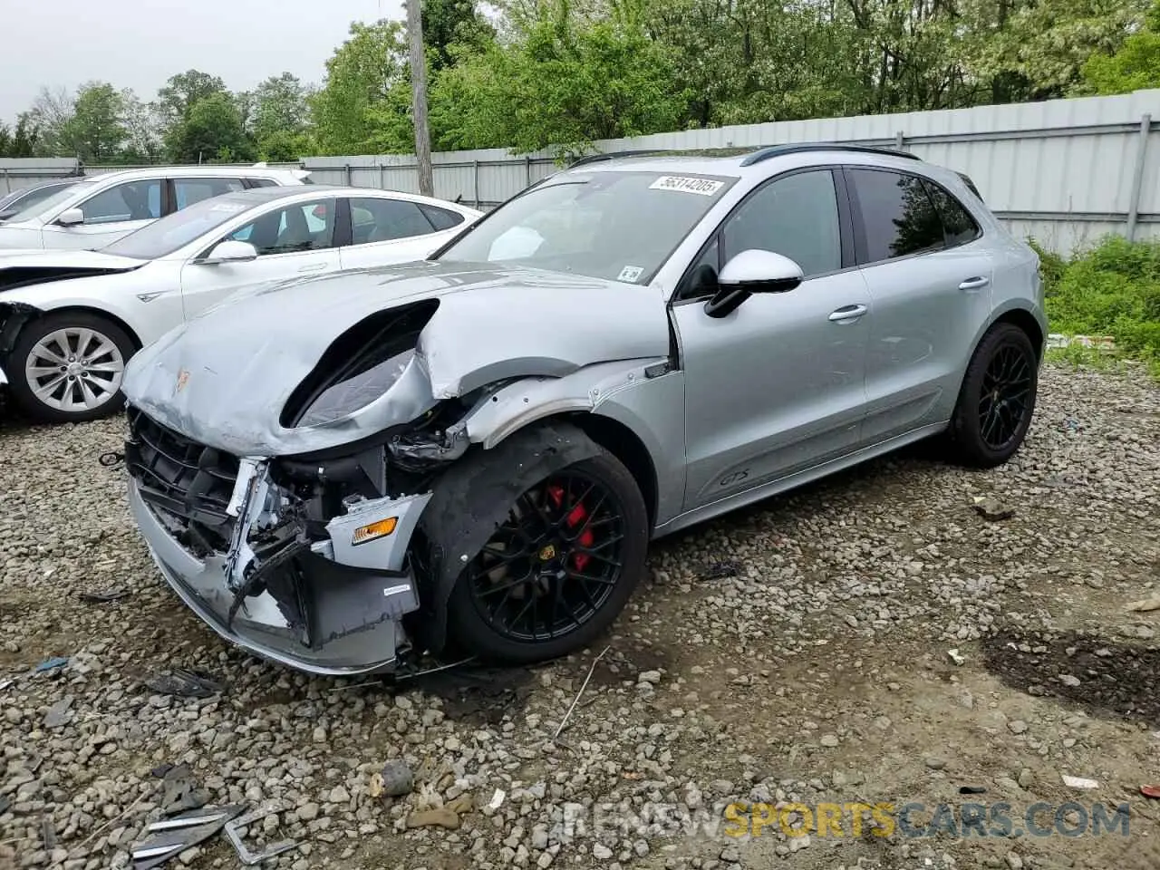 1 Photograph of a damaged car WP1AG2A51MLB52586 PORSCHE MACAN 2021