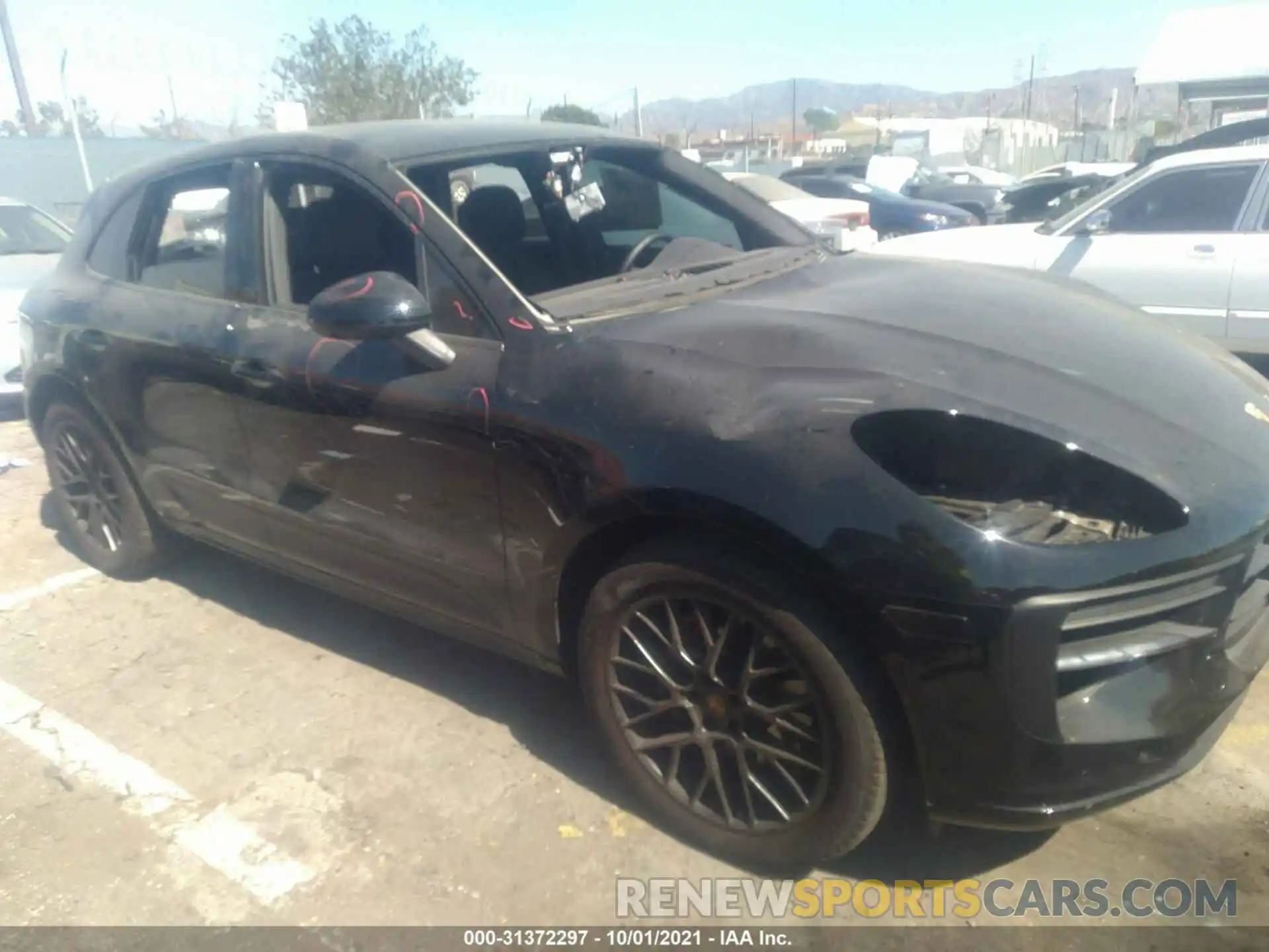 1 Photograph of a damaged car WP1AG2A54MLB51190 PORSCHE MACAN 2021