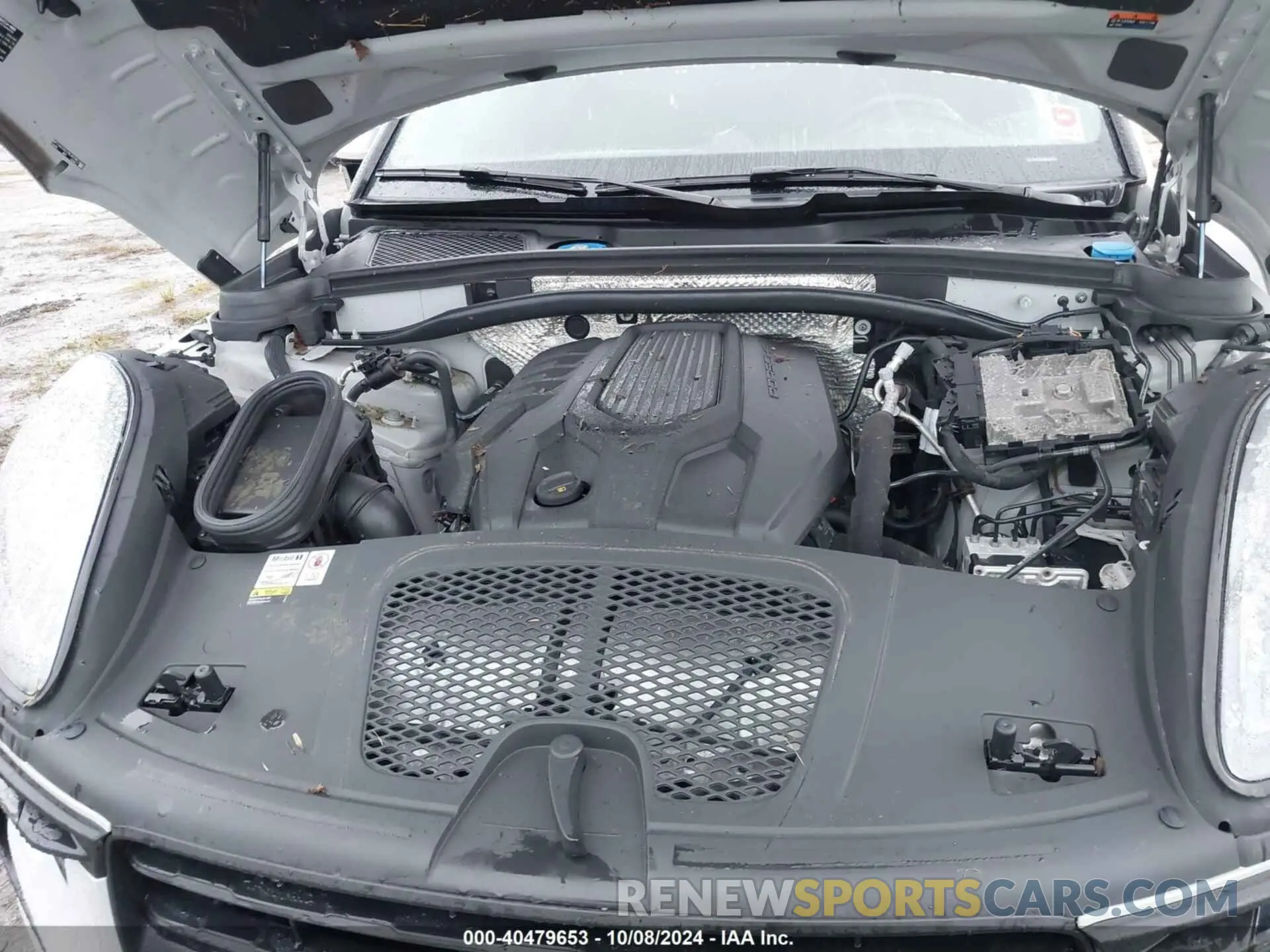 10 Photograph of a damaged car WP1AA2A51NLB09823 PORSCHE MACAN 2022