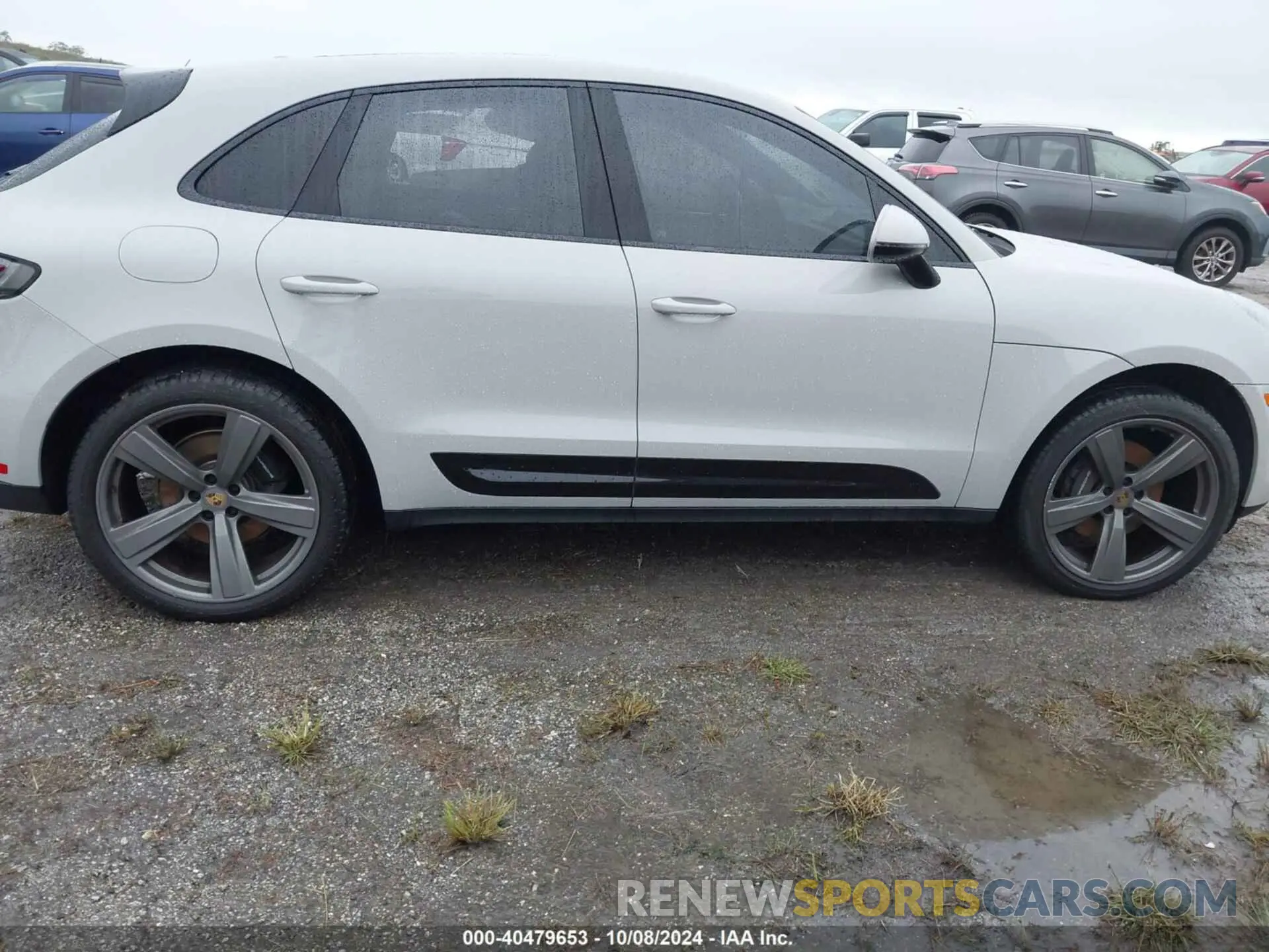 13 Photograph of a damaged car WP1AA2A51NLB09823 PORSCHE MACAN 2022