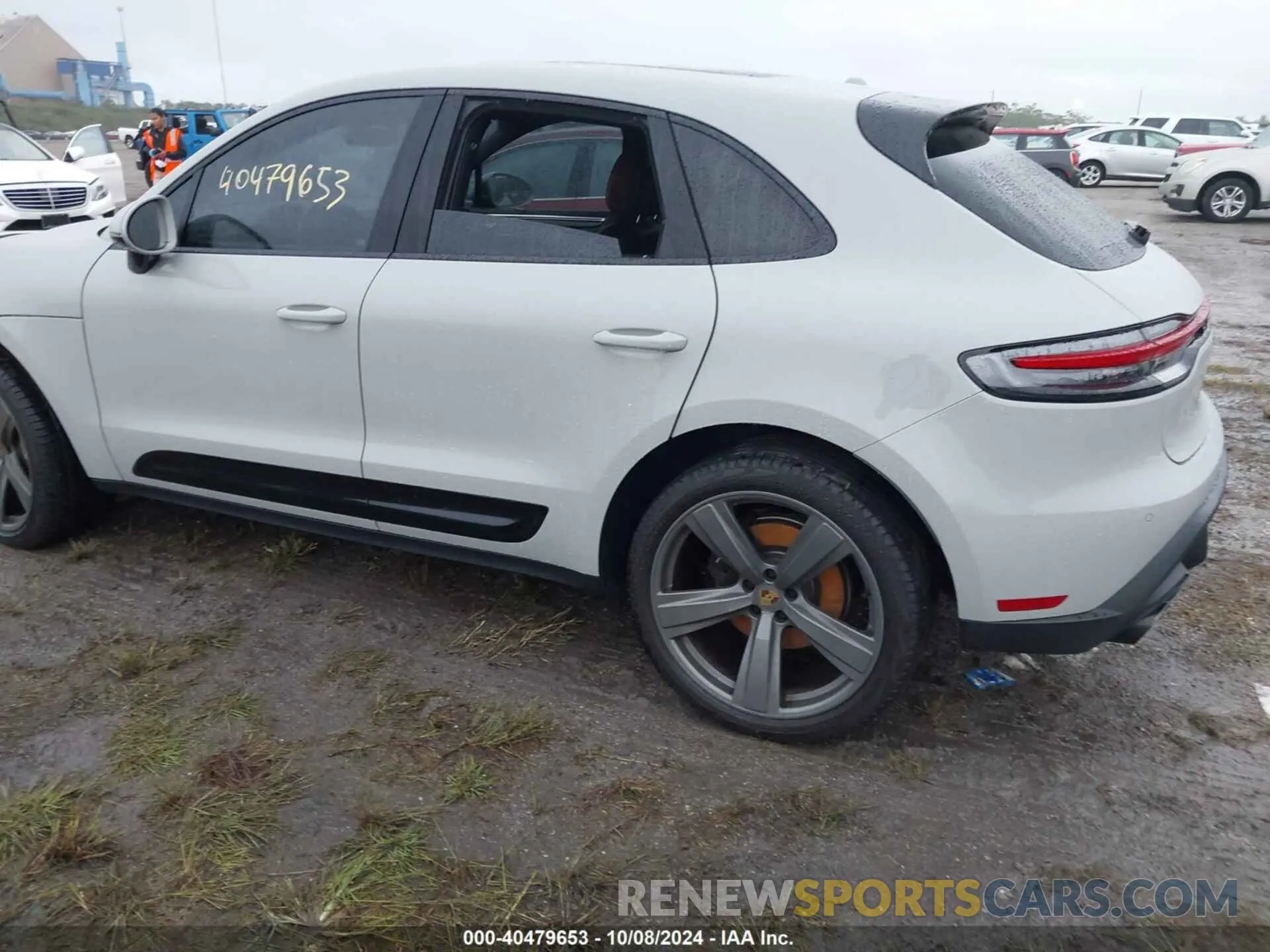 3 Photograph of a damaged car WP1AA2A51NLB09823 PORSCHE MACAN 2022