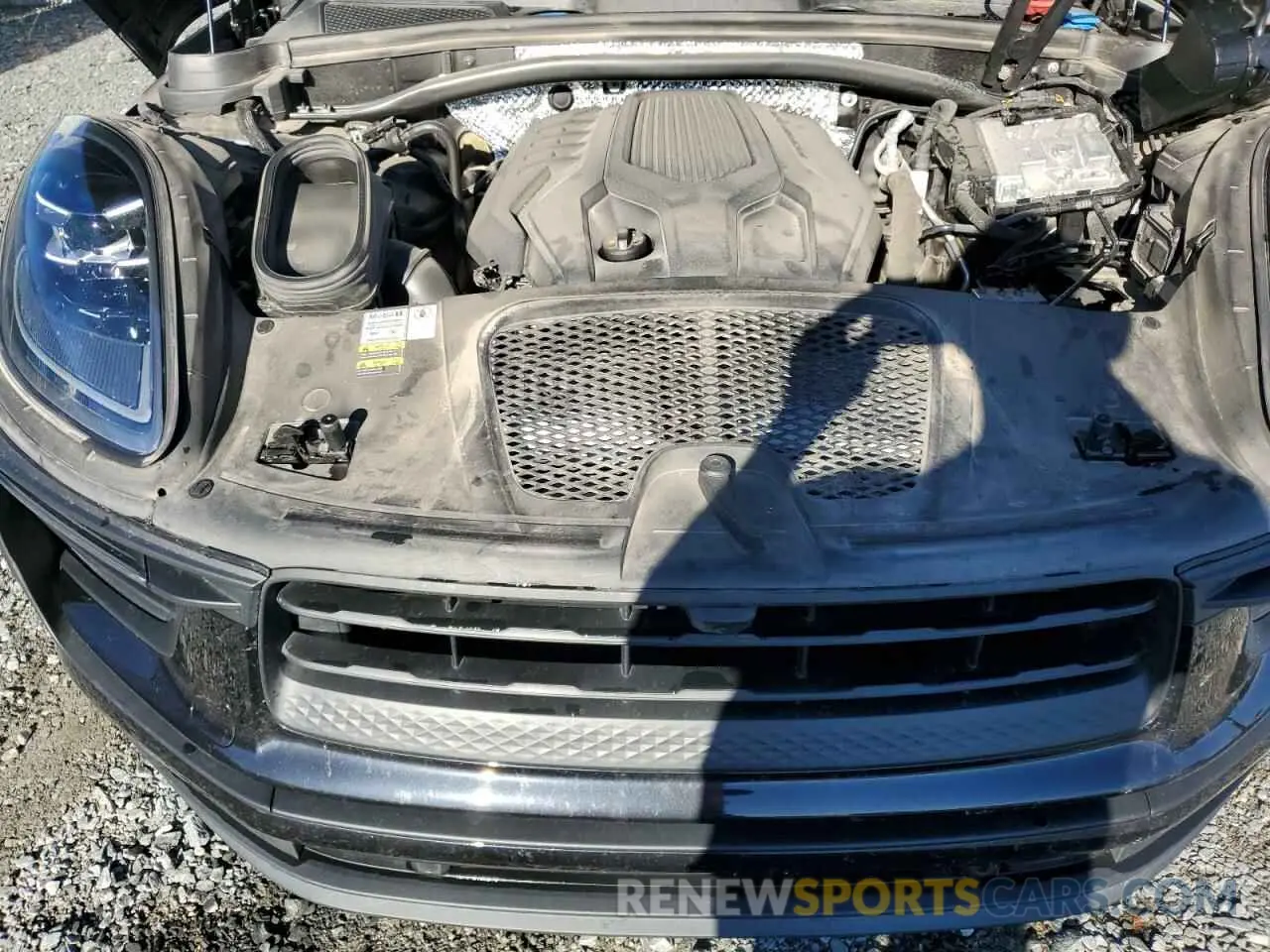 12 Photograph of a damaged car WP1AA2A52NLB06140 PORSCHE MACAN 2022