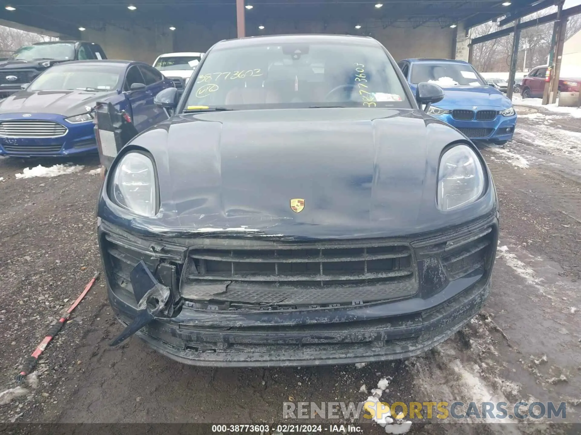 12 Photograph of a damaged car WP1AA2A53NLB02842 PORSCHE MACAN 2022