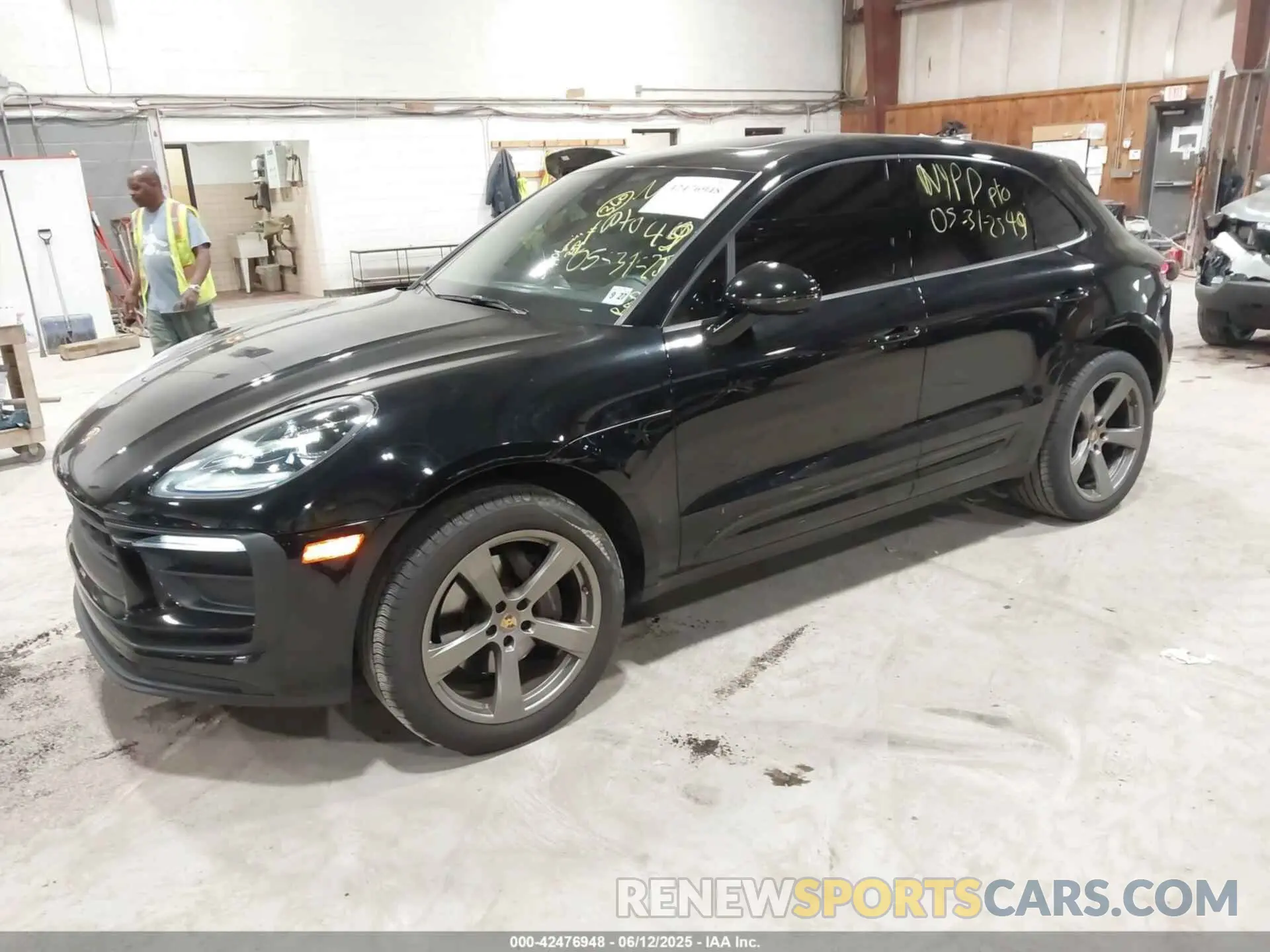 2 Photograph of a damaged car WP1AA2A54NLB11338 PORSCHE MACAN 2022