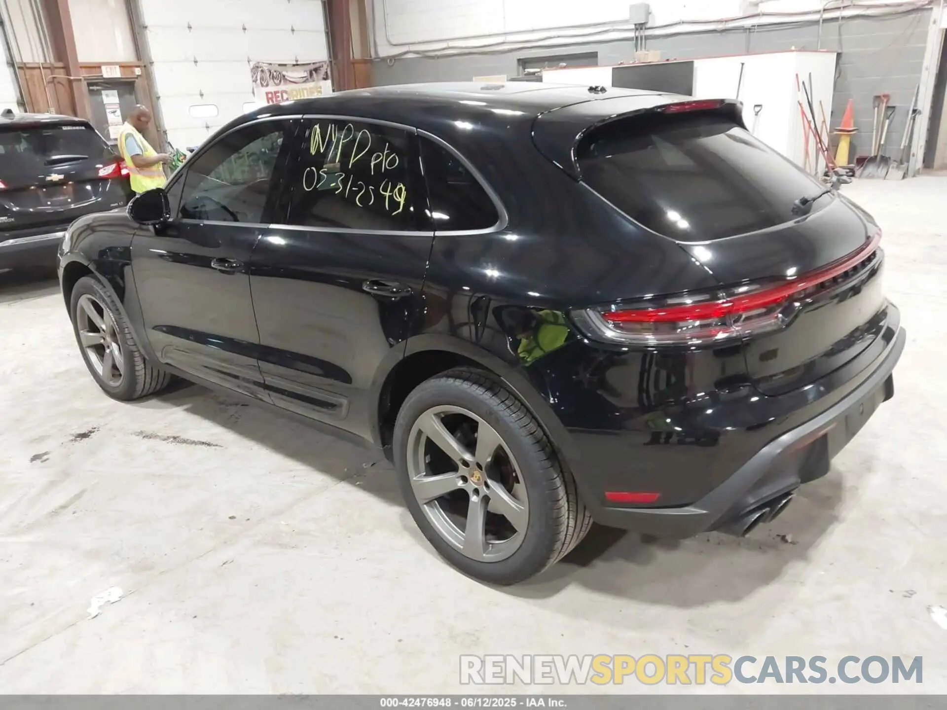3 Photograph of a damaged car WP1AA2A54NLB11338 PORSCHE MACAN 2022