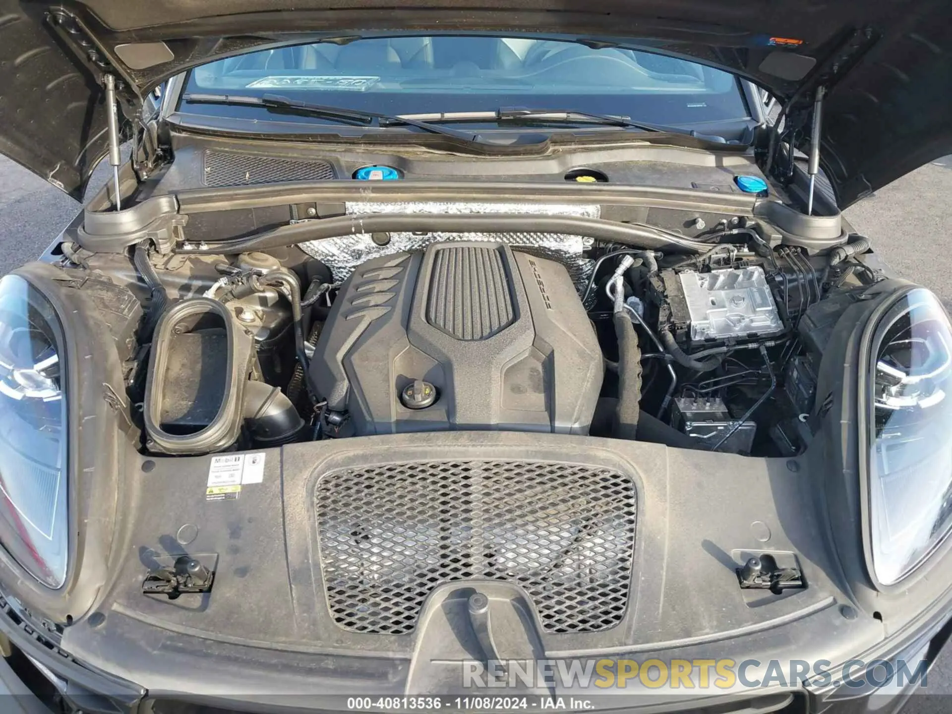 10 Photograph of a damaged car WP1AA2A55NLB07718 PORSCHE MACAN 2022