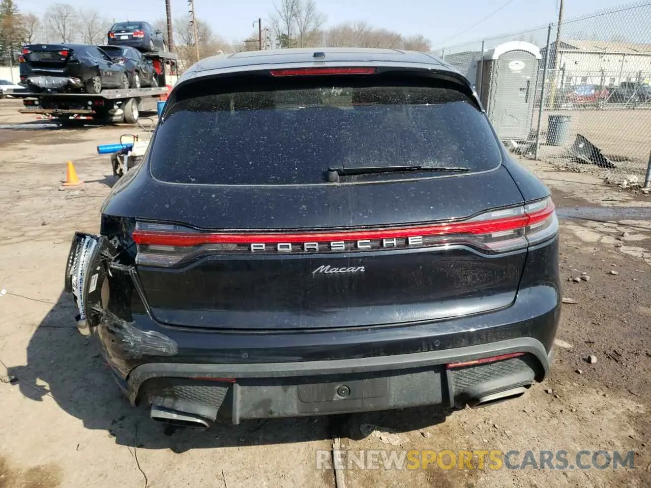 6 Photograph of a damaged car WP1AA2A55NLB10358 PORSCHE MACAN 2022
