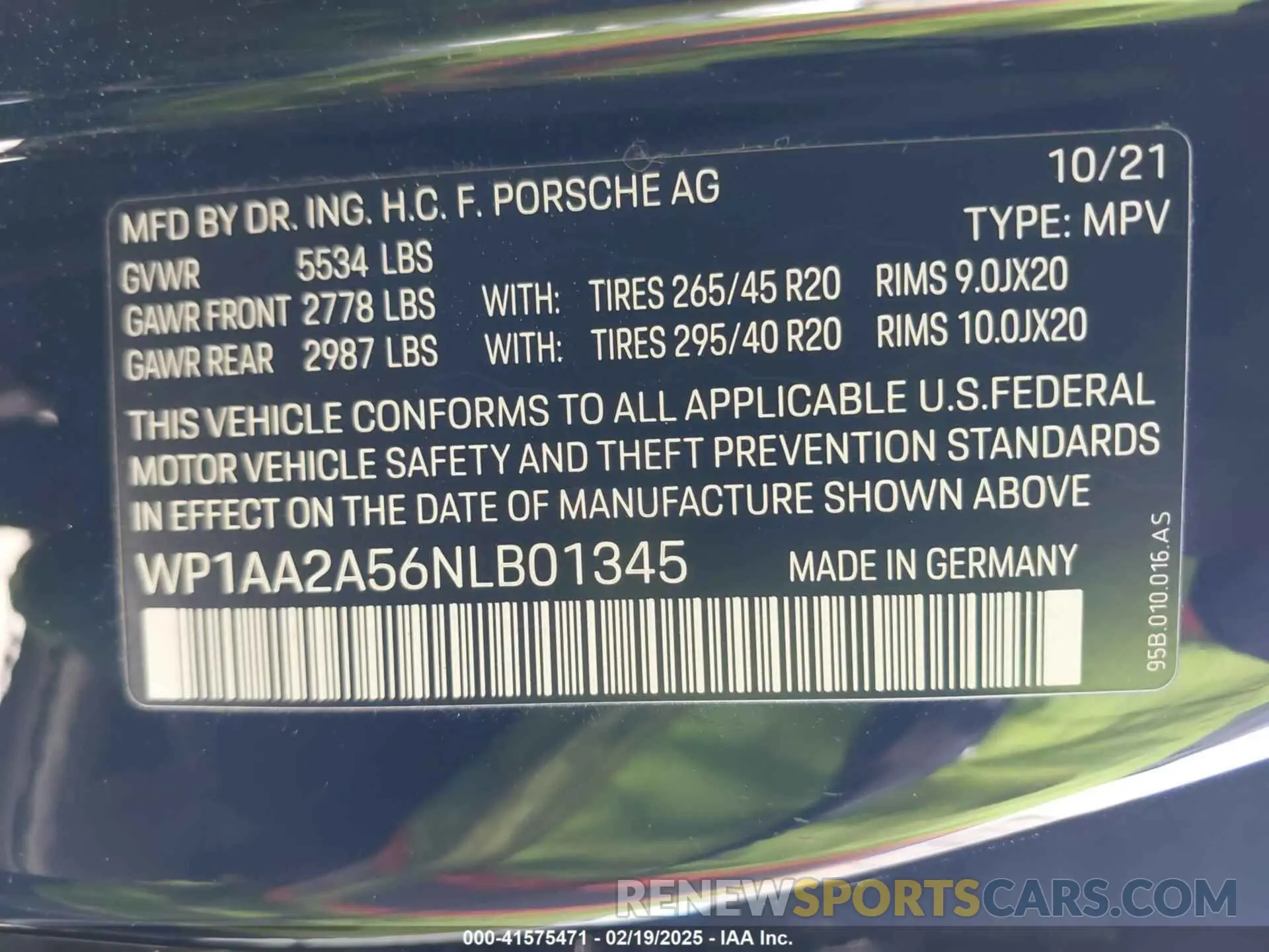 9 Photograph of a damaged car WP1AA2A56NLB01345 PORSCHE MACAN 2022