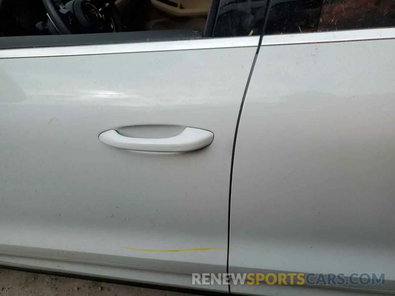 13 Photograph of a damaged car WP1AA2A56NLB08909 PORSCHE MACAN 2022