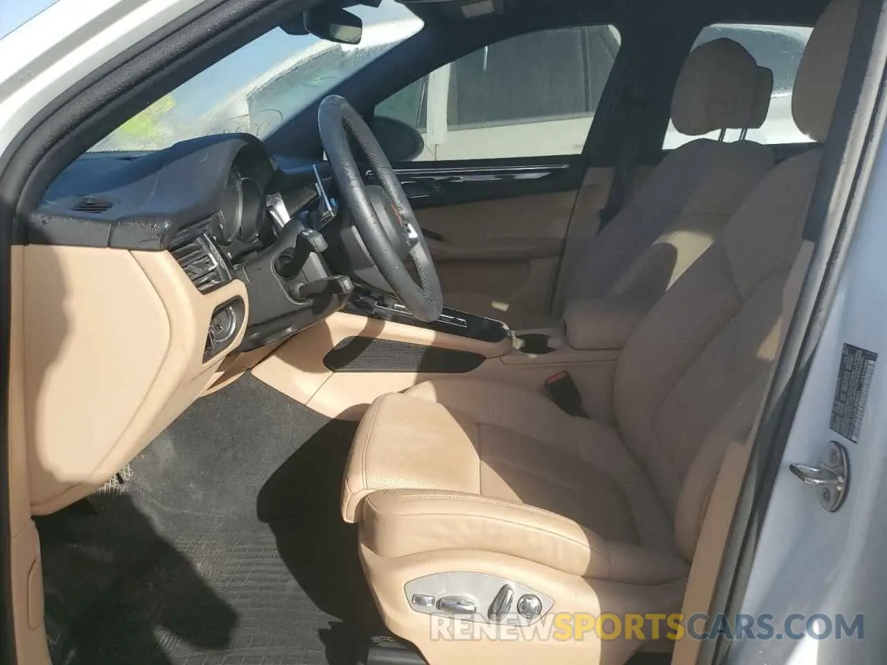 7 Photograph of a damaged car WP1AA2A56NLB08909 PORSCHE MACAN 2022