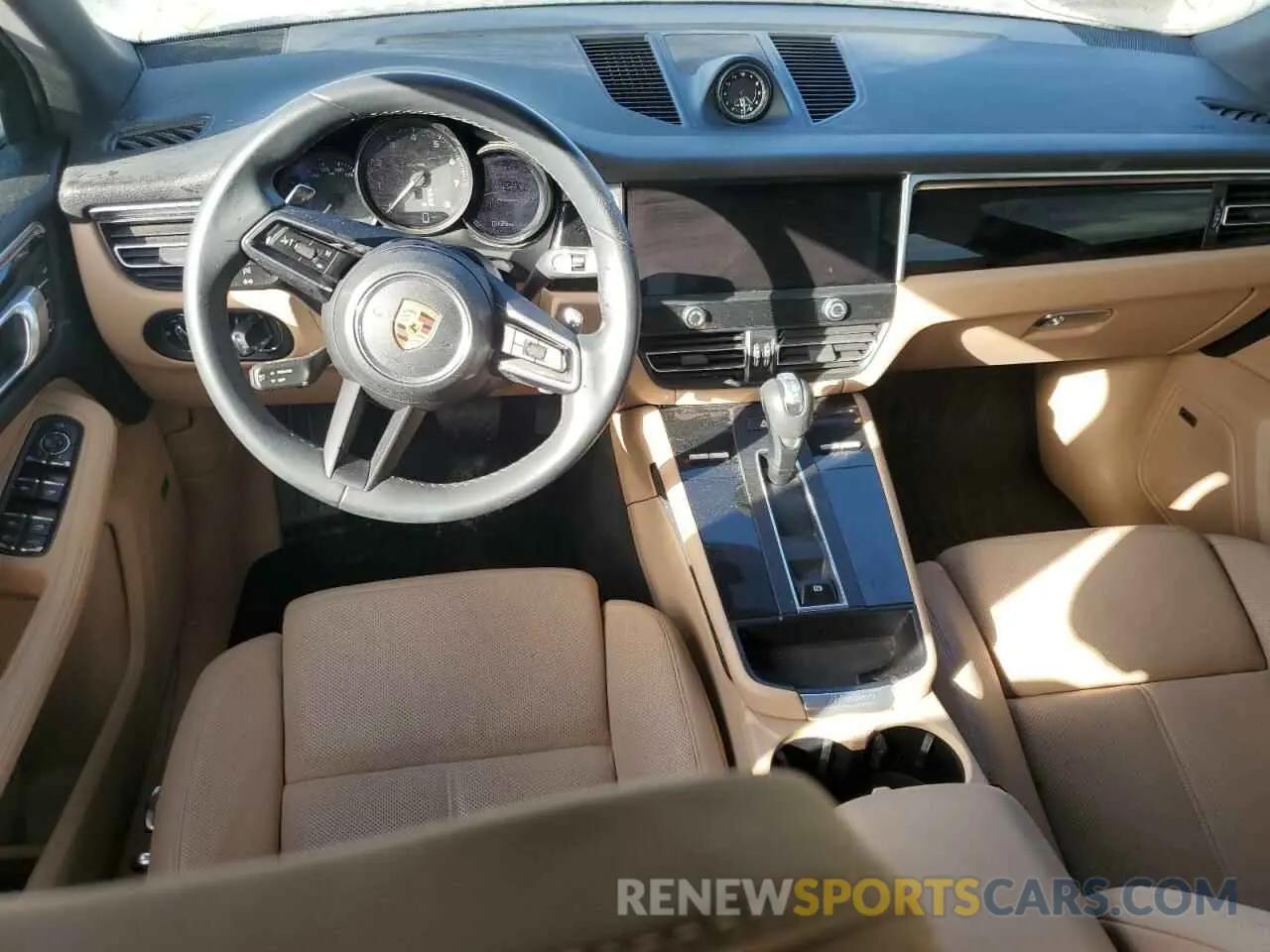 8 Photograph of a damaged car WP1AA2A56NLB08909 PORSCHE MACAN 2022