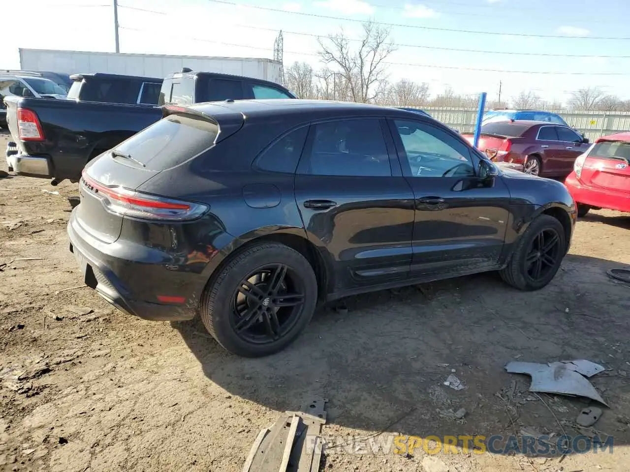 3 Photograph of a damaged car WP1AA2A57NLB02293 PORSCHE MACAN 2022