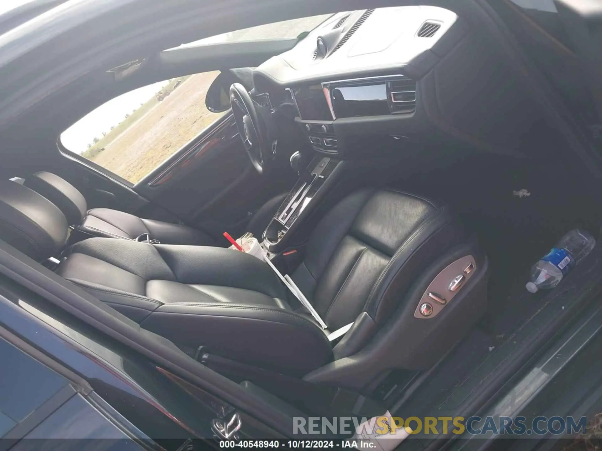 5 Photograph of a damaged car WP1AA2A58NLB00620 PORSCHE MACAN 2022