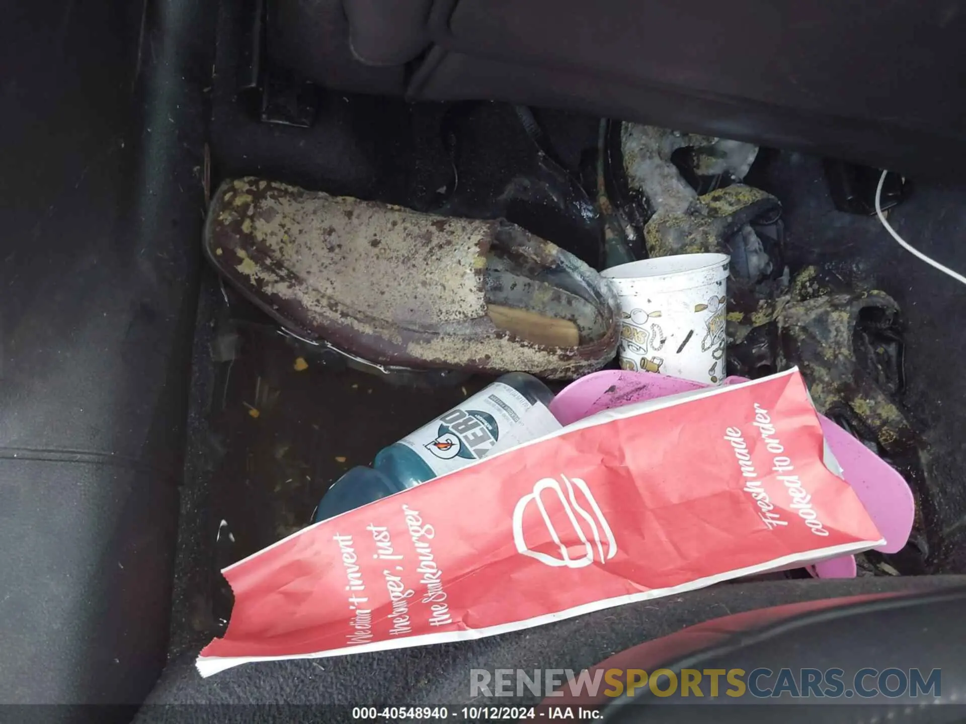 6 Photograph of a damaged car WP1AA2A58NLB00620 PORSCHE MACAN 2022