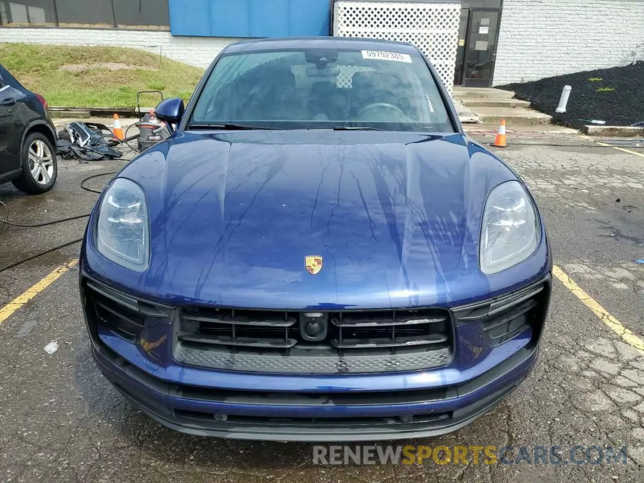5 Photograph of a damaged car WP1AA2A58NLB09057 PORSCHE MACAN 2022