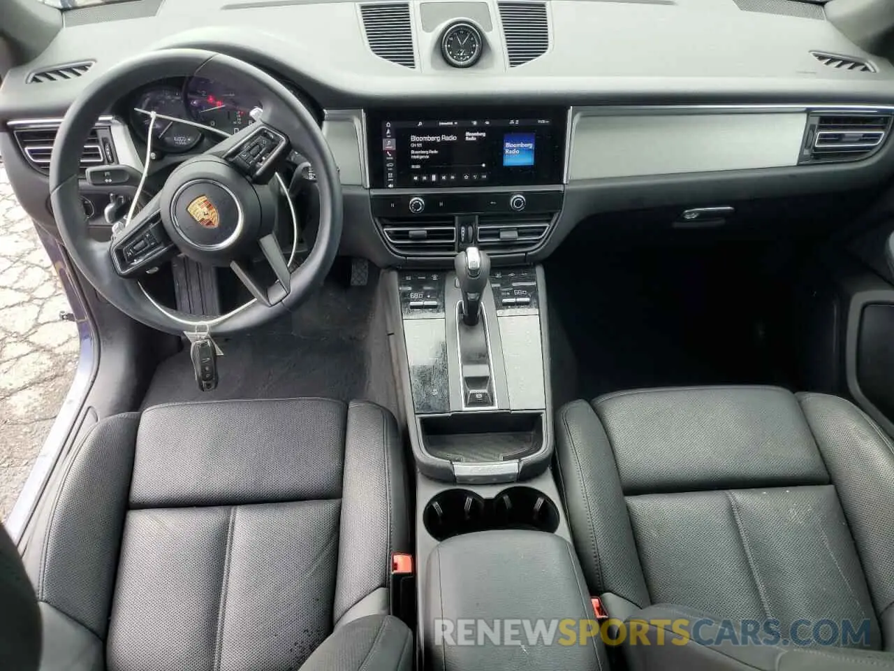 8 Photograph of a damaged car WP1AA2A58NLB09057 PORSCHE MACAN 2022