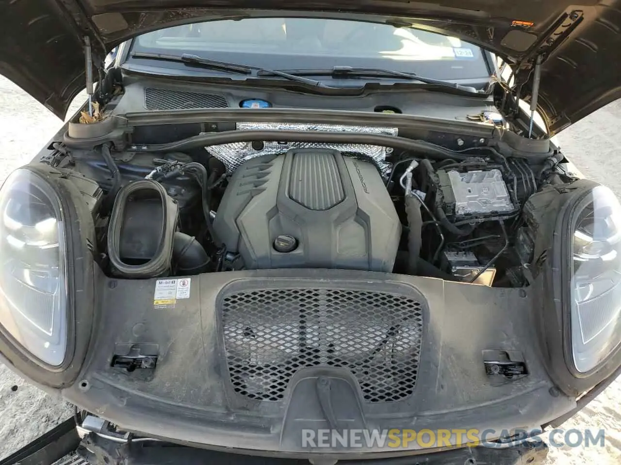 12 Photograph of a damaged car WP1AA2A59NLB00450 PORSCHE MACAN 2022