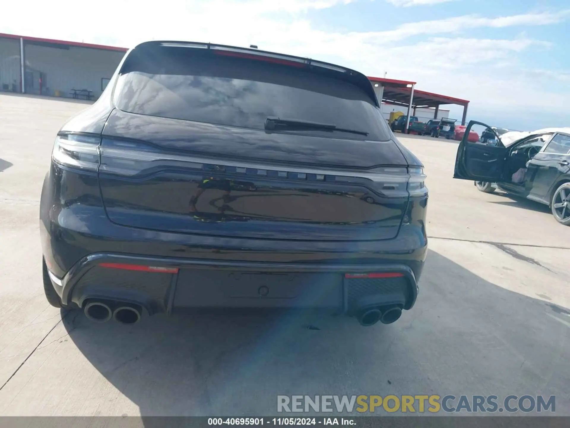 16 Photograph of a damaged car WP1AF2A52NLB32416 PORSCHE MACAN 2022