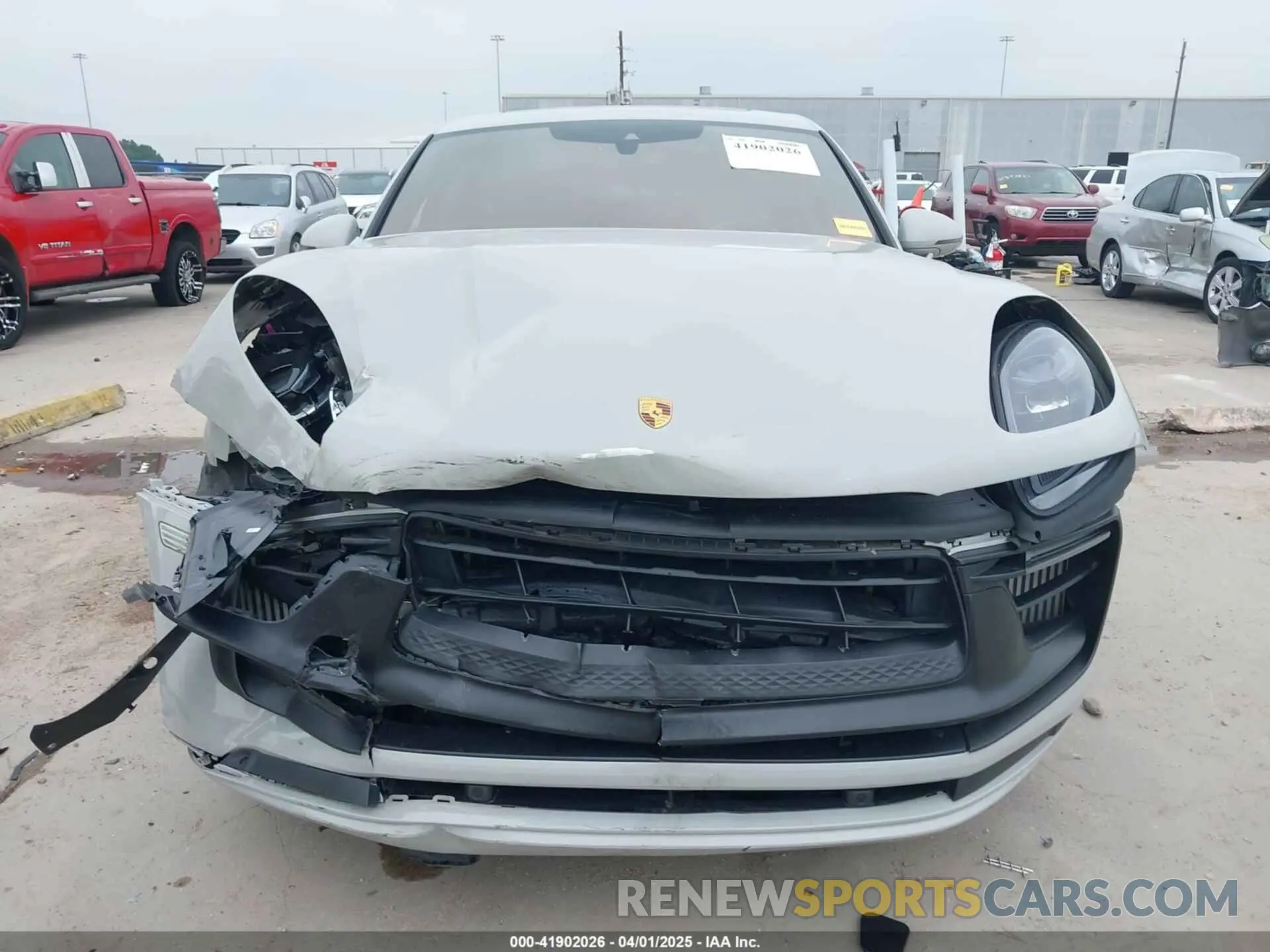 6 Photograph of a damaged car WP1AF2A53NLB31162 PORSCHE MACAN 2022