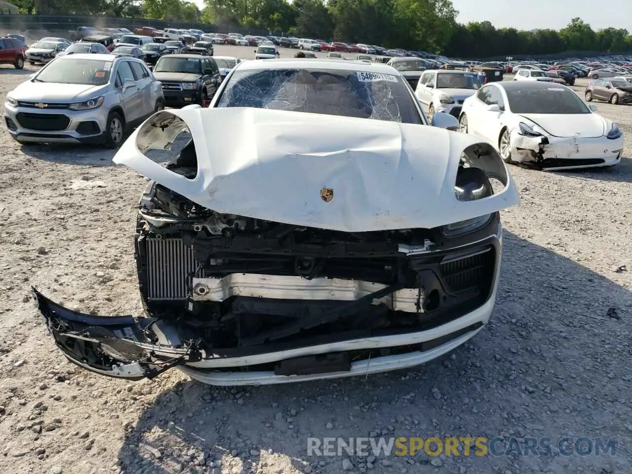 5 Photograph of a damaged car WP1AF2A53NLB31632 PORSCHE MACAN 2022