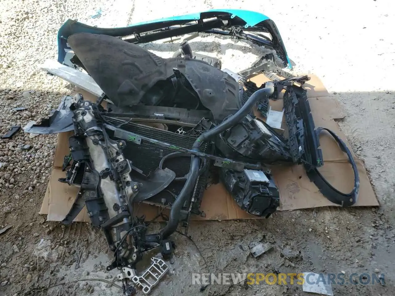 13 Photograph of a damaged car WP1AF2A56NLB31379 PORSCHE MACAN 2022