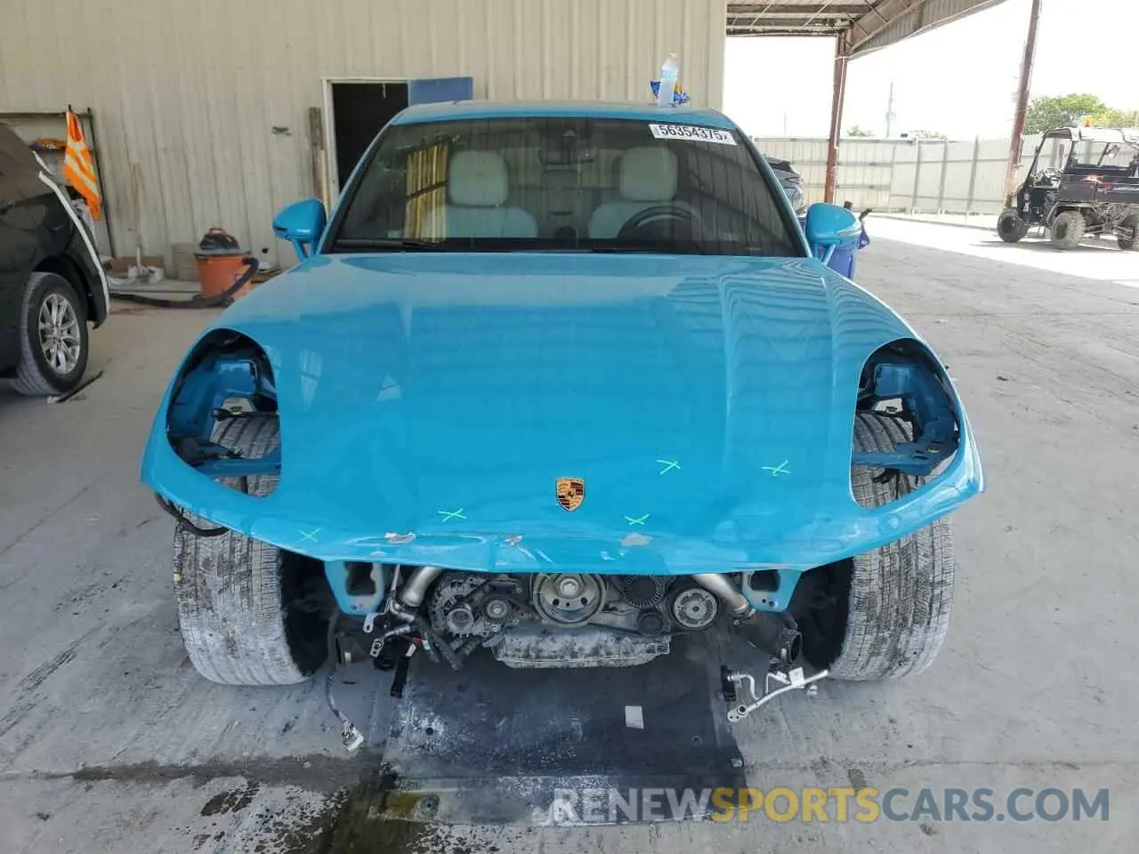 5 Photograph of a damaged car WP1AF2A56NLB31379 PORSCHE MACAN 2022