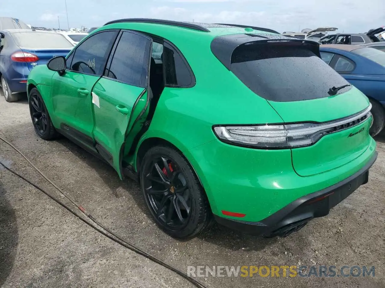 2 Photograph of a damaged car WP1AF2A58NLB32131 PORSCHE MACAN 2022