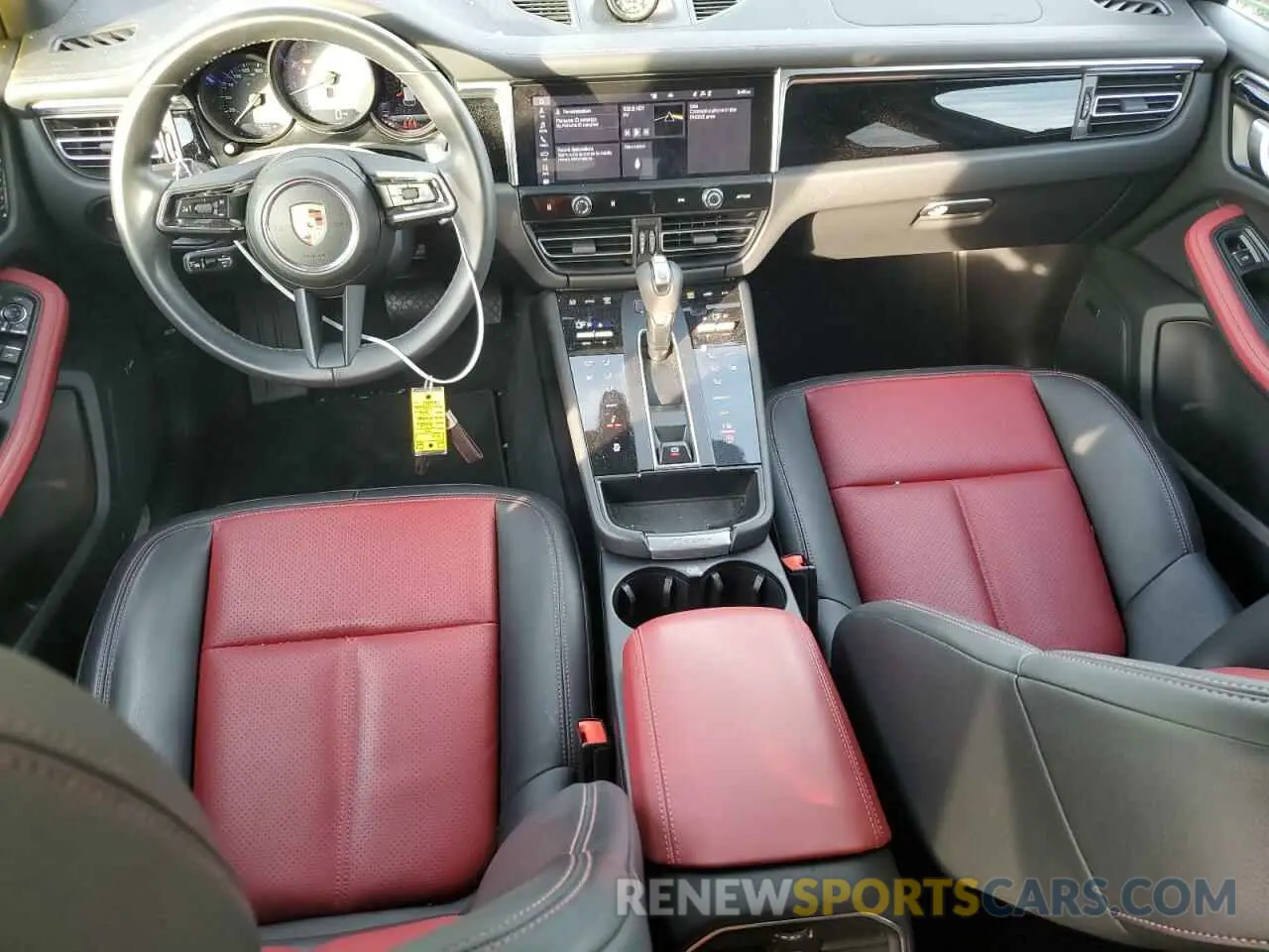 8 Photograph of a damaged car WP1AG2A53NLB23558 PORSCHE MACAN 2022