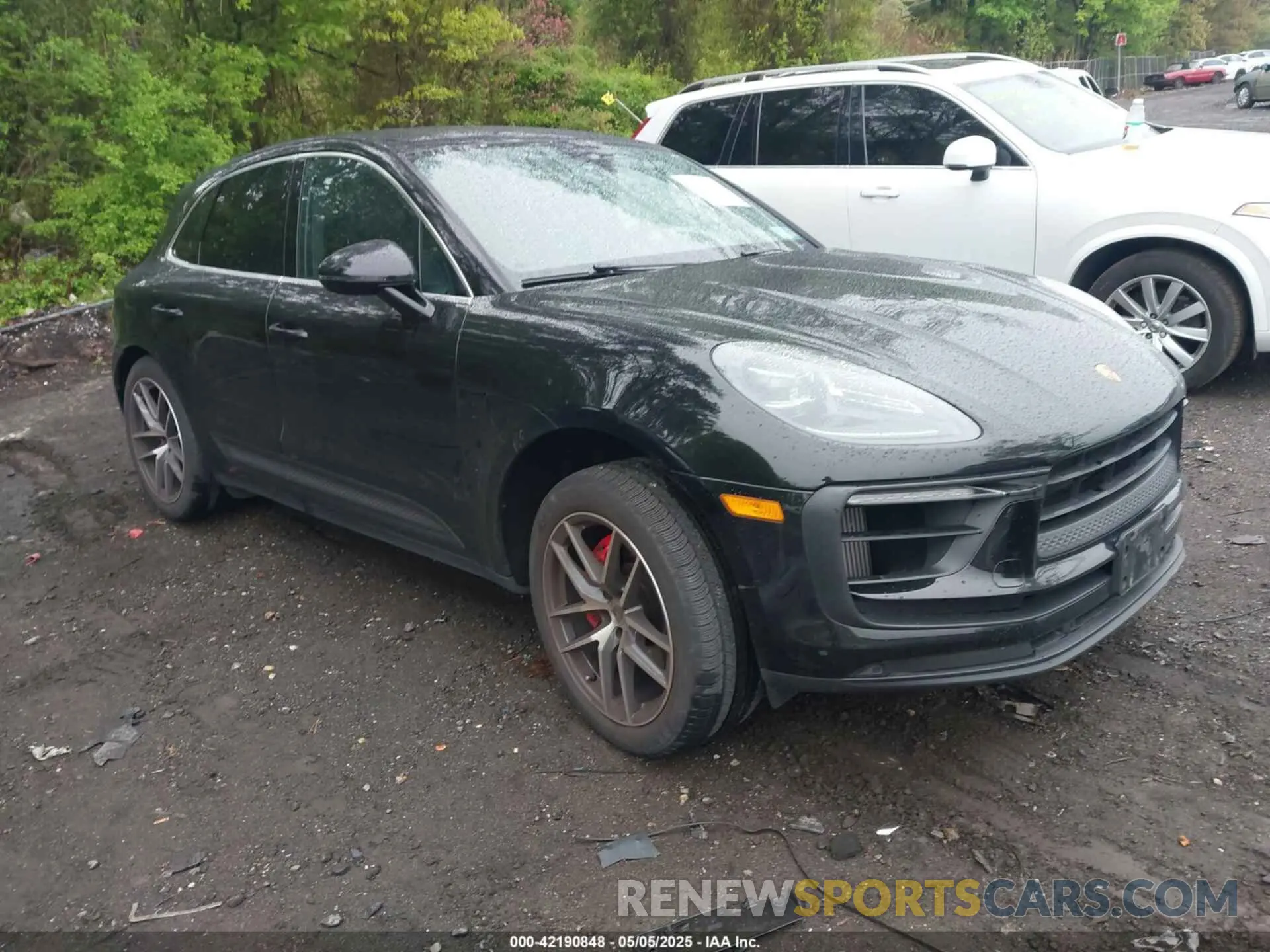 1 Photograph of a damaged car WP1AG2A54NLB23505 PORSCHE MACAN 2022