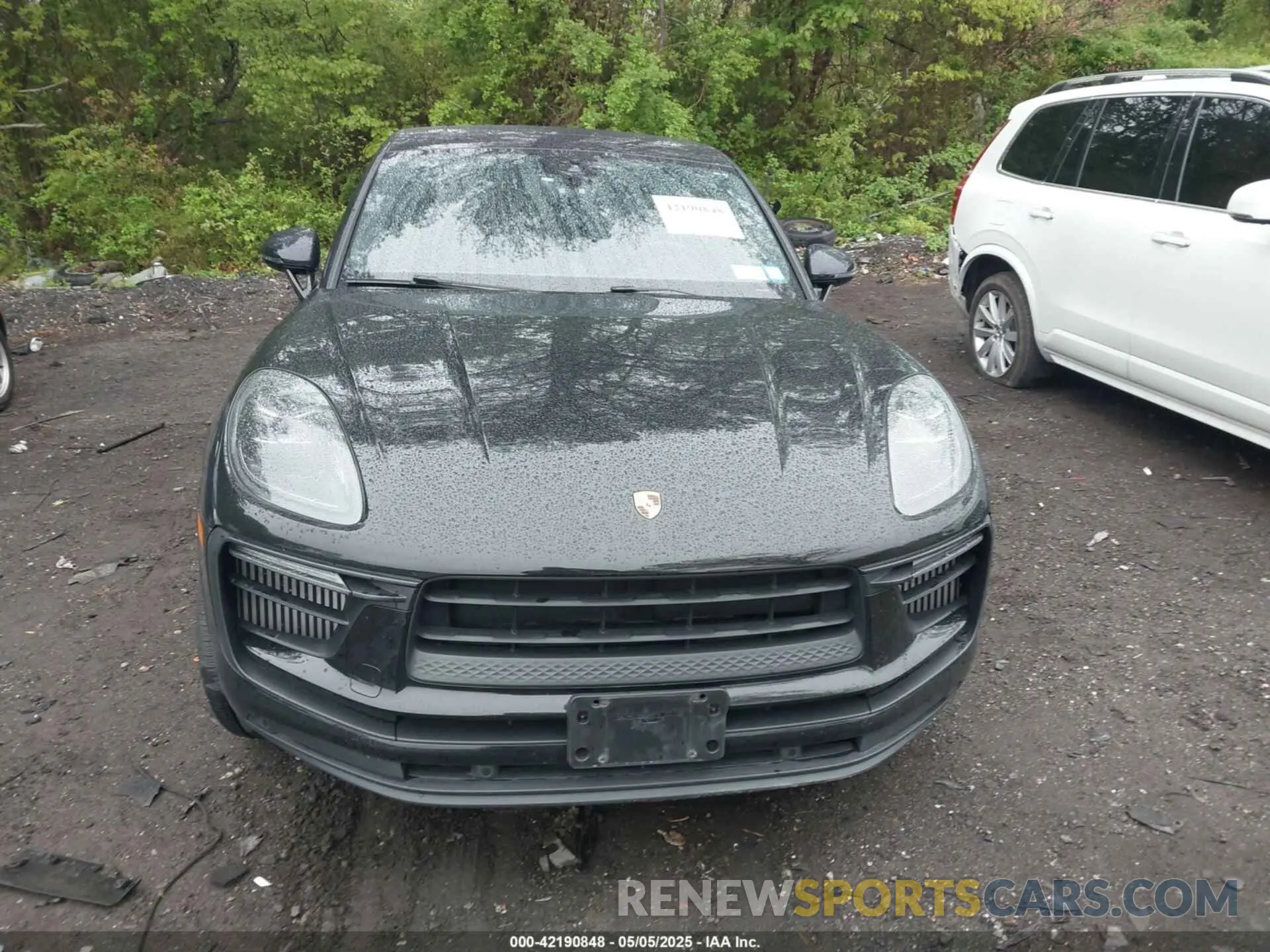 12 Photograph of a damaged car WP1AG2A54NLB23505 PORSCHE MACAN 2022