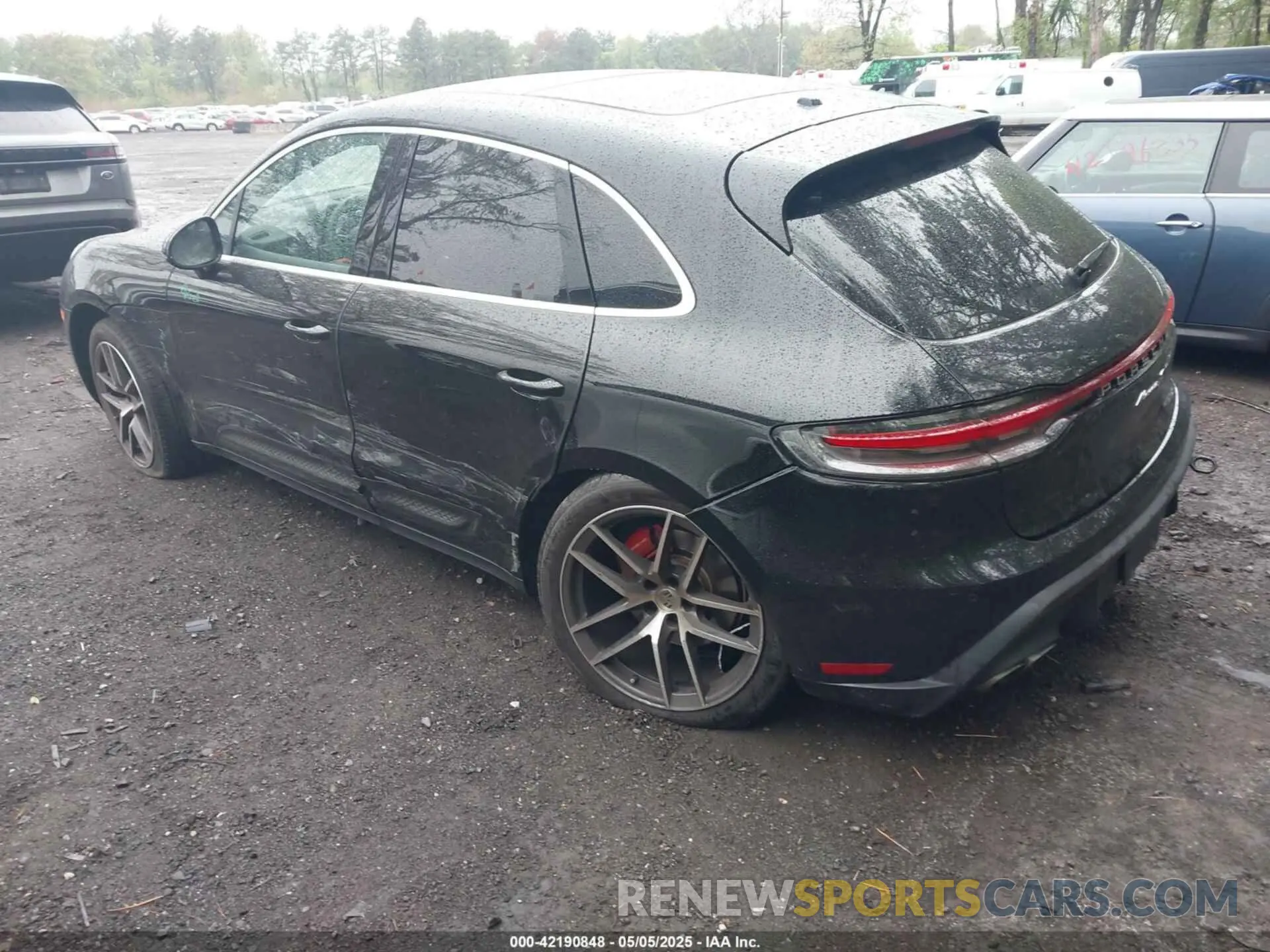 3 Photograph of a damaged car WP1AG2A54NLB23505 PORSCHE MACAN 2022