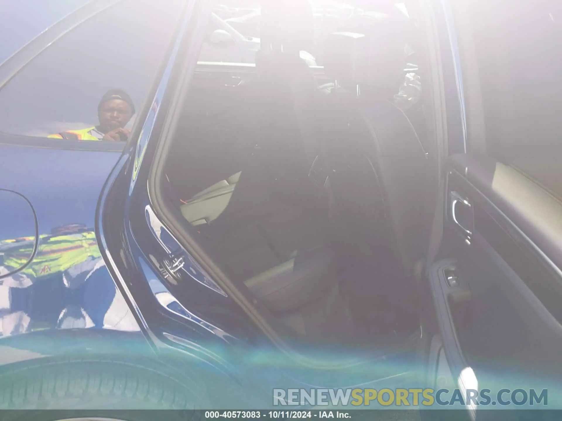 8 Photograph of a damaged car WP1AG2A54NLB23892 PORSCHE MACAN 2022