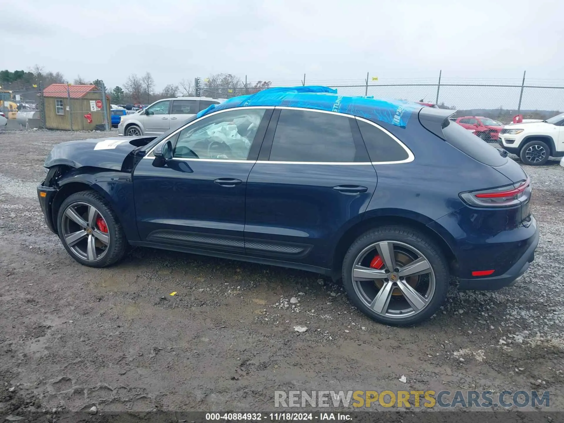 14 Photograph of a damaged car WP1AG2A57NLB22154 PORSCHE MACAN 2022