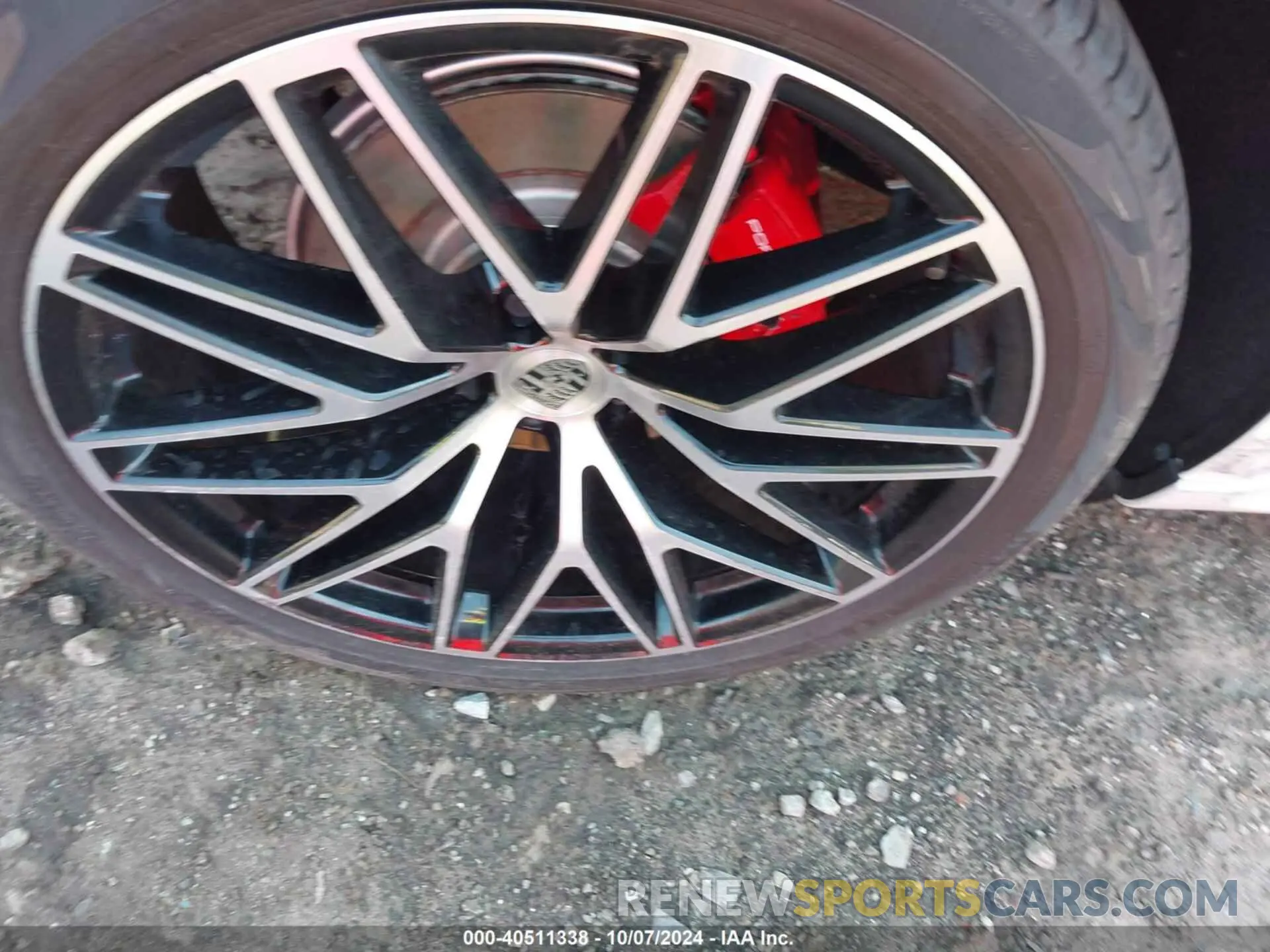 19 Photograph of a damaged car WP1AG2A58NLB21014 PORSCHE MACAN 2022