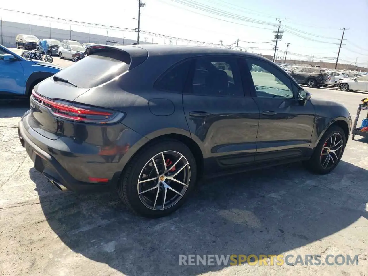 3 Photograph of a damaged car WP1AG2A5XNLB22410 PORSCHE MACAN 2022