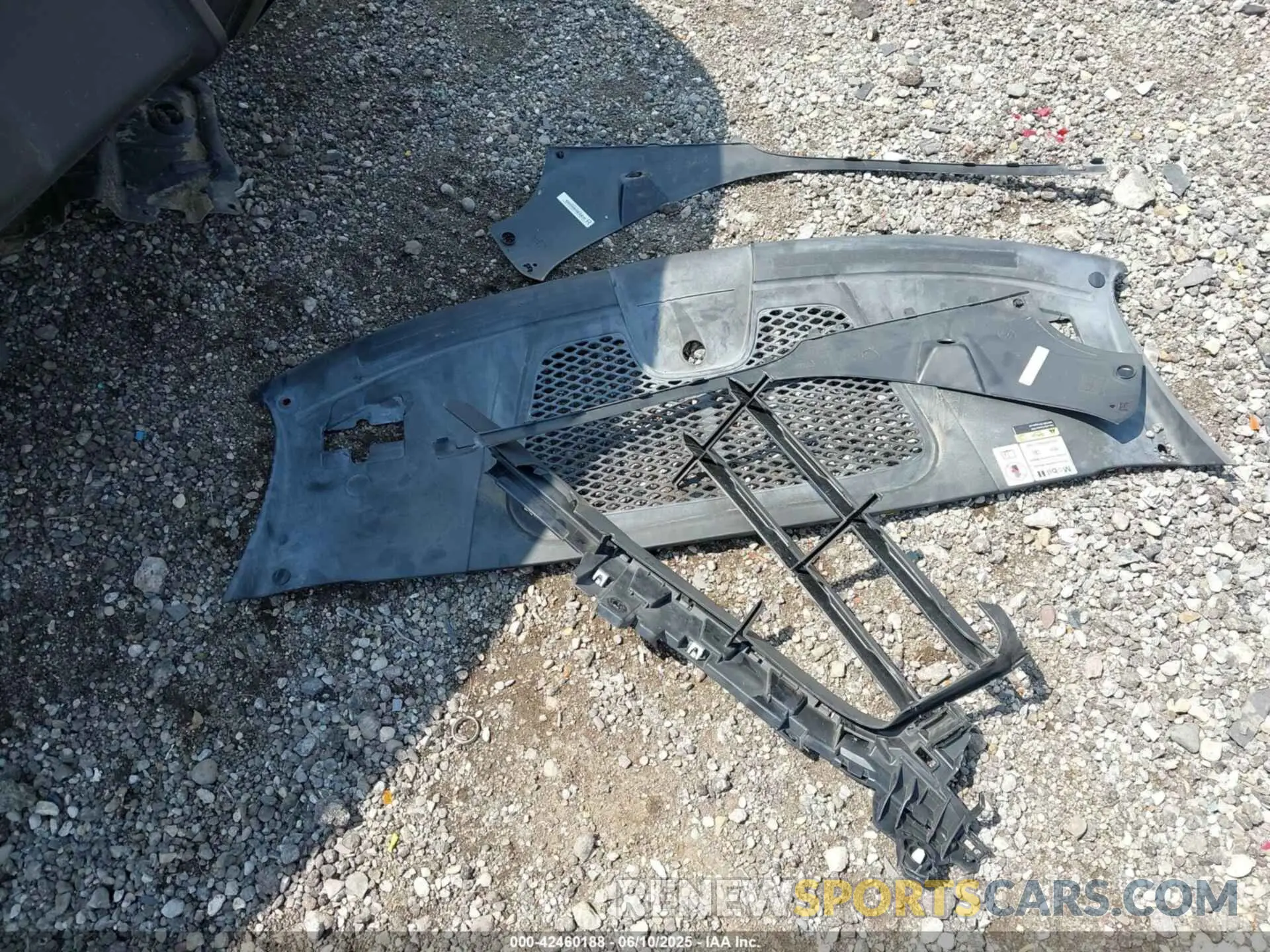 12 Photograph of a damaged car WP1AA2A56PLB03471 PORSCHE MACAN 2023