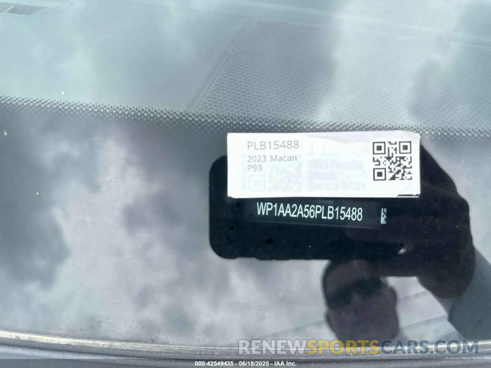 12 Photograph of a damaged car WP1AA2A56PLB15488 PORSCHE MACAN 2023