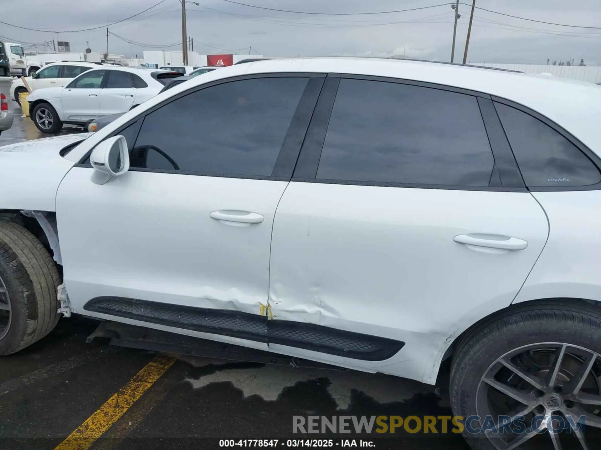 14 Photograph of a damaged car WP1AA2A56PLB17385 PORSCHE MACAN 2023