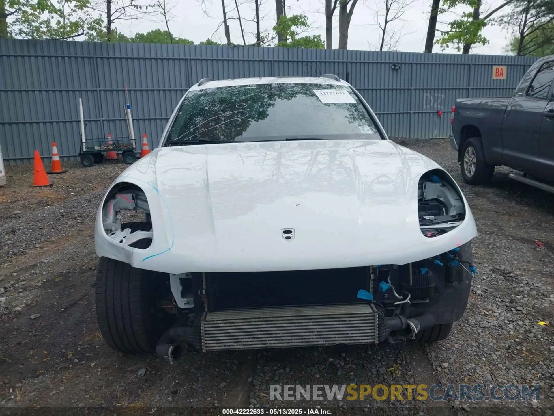 12 Photograph of a damaged car WP1AA2A5XPLB21908 PORSCHE MACAN 2023