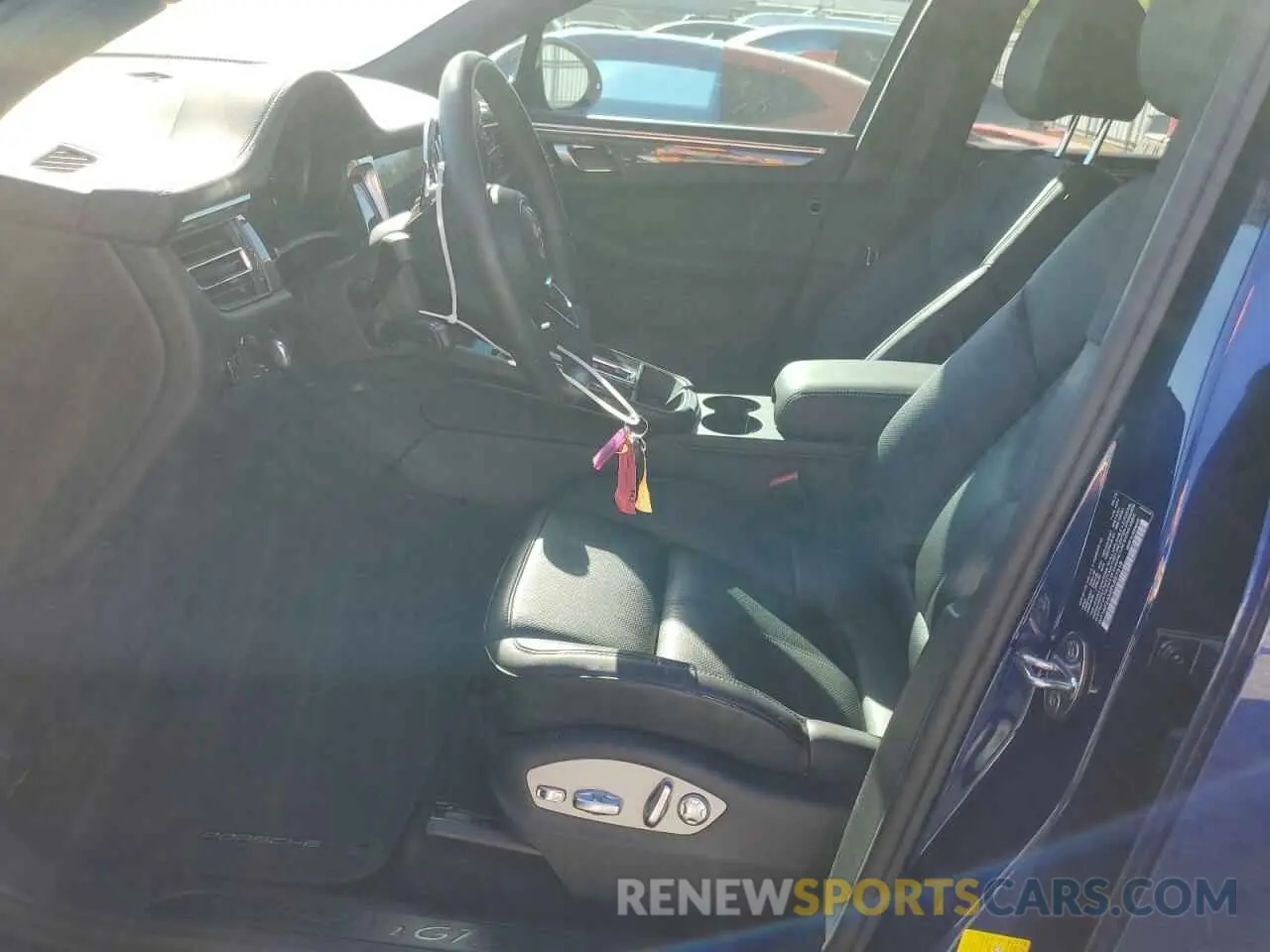 7 Photograph of a damaged car WP1AF2A52PLB57318 PORSCHE MACAN 2023