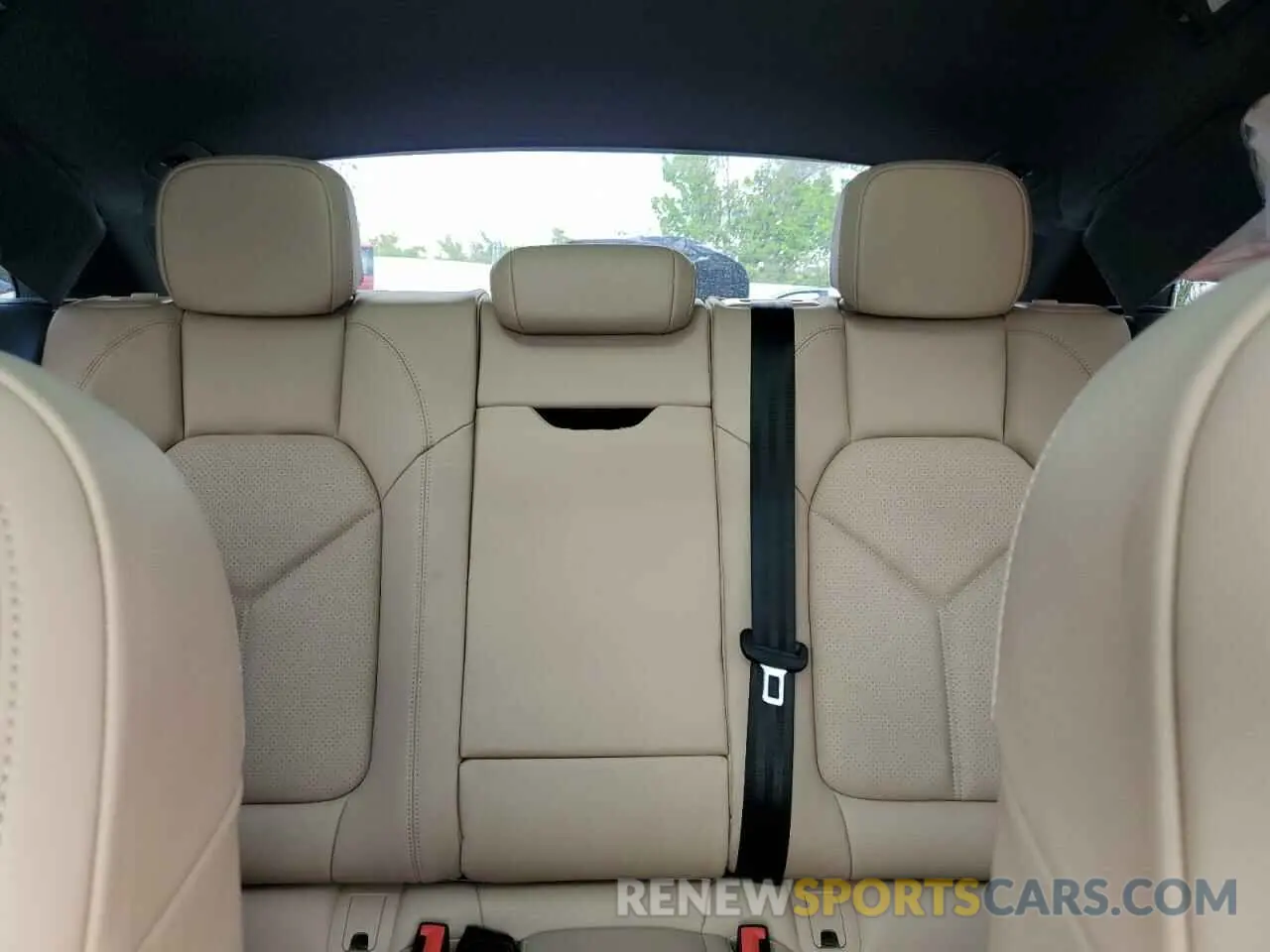 10 Photograph of a damaged car WP1AG2A51PLB40569 PORSCHE MACAN 2023