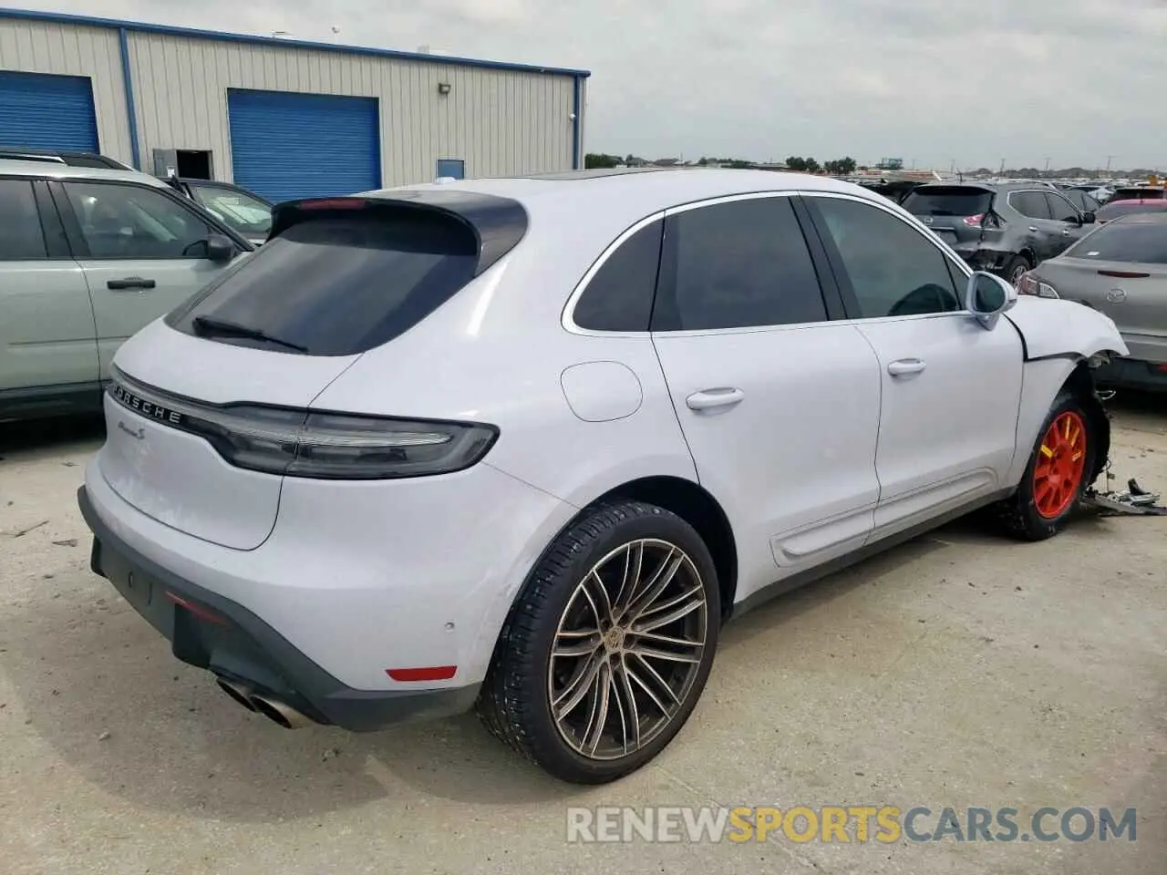 3 Photograph of a damaged car WP1AG2A52PLB38068 PORSCHE MACAN 2023