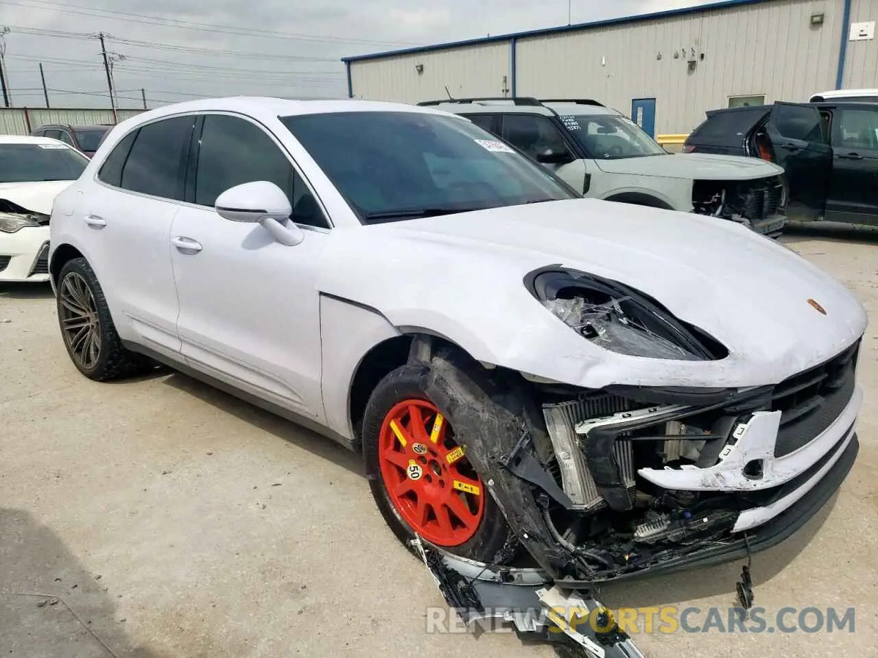 4 Photograph of a damaged car WP1AG2A52PLB38068 PORSCHE MACAN 2023