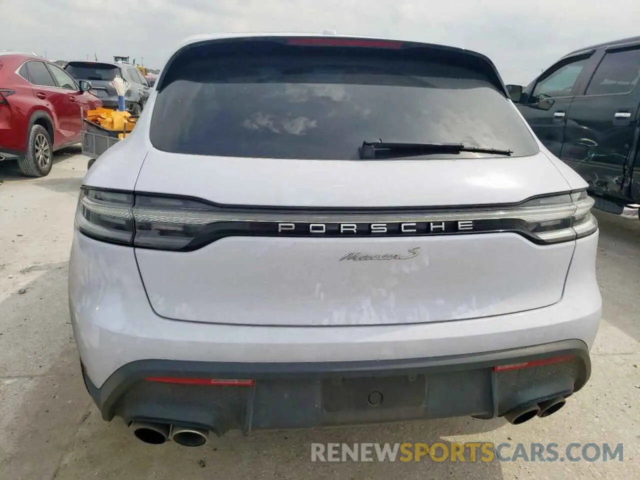 6 Photograph of a damaged car WP1AG2A52PLB38068 PORSCHE MACAN 2023