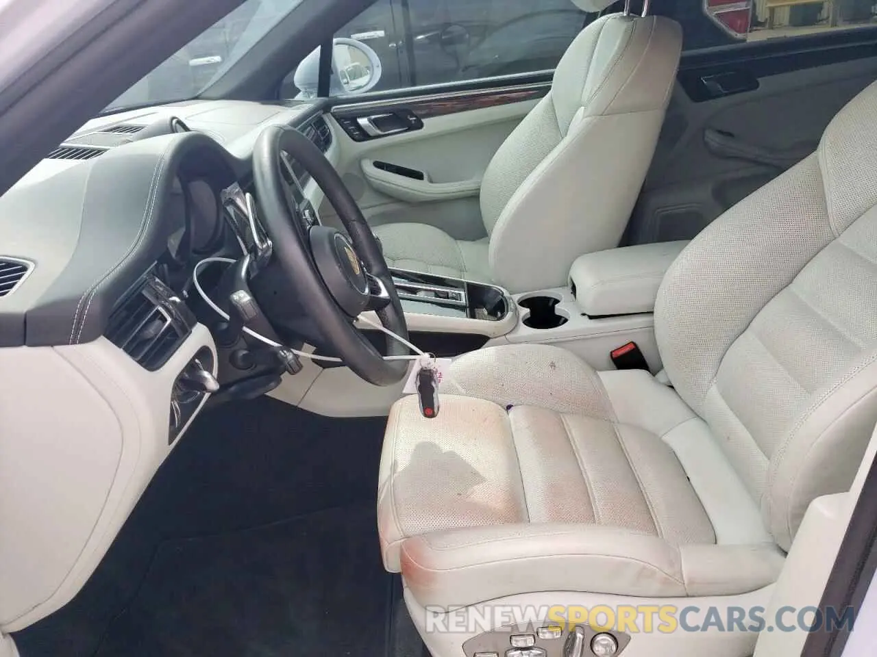 7 Photograph of a damaged car WP1AG2A52PLB38068 PORSCHE MACAN 2023